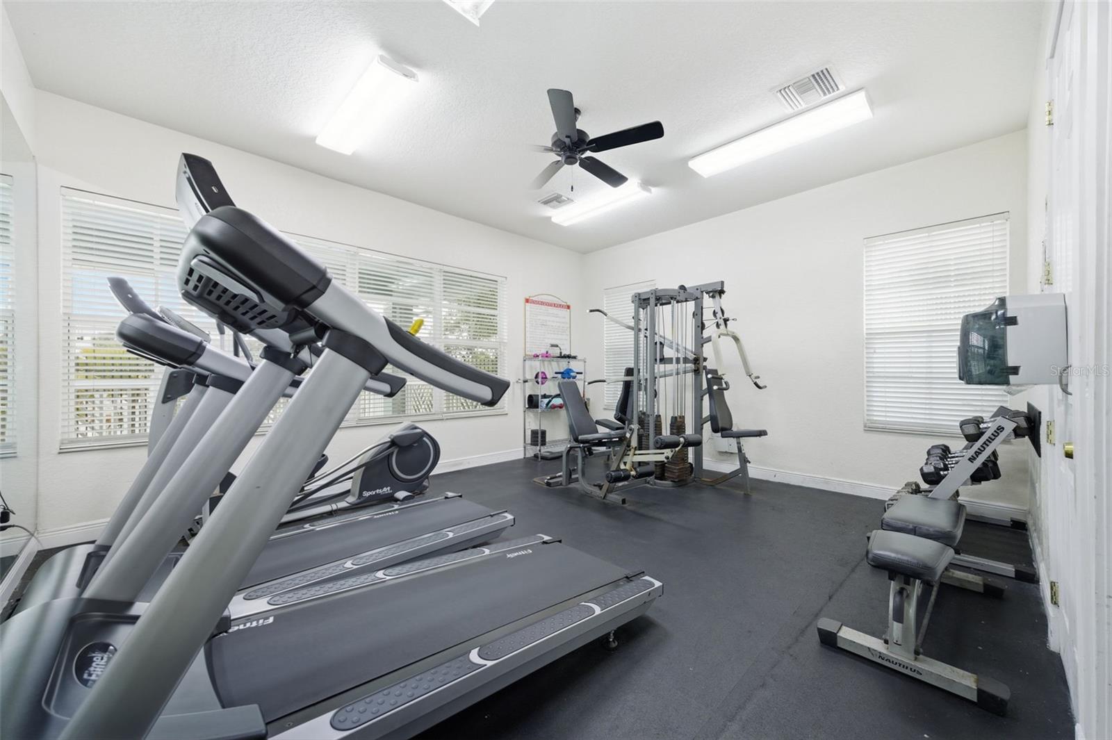 9769 CARLSDALE DR, RIVERVIEW, FL, 33578