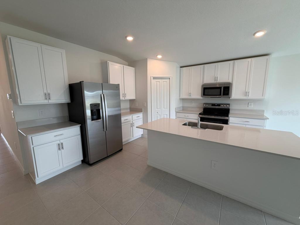 2167 LONE OAK LN, LAKELAND, FL, 33801