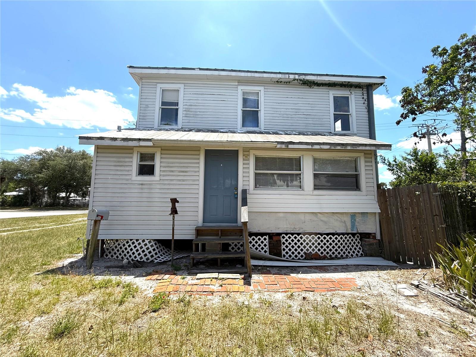 214 W WHIDDEN ST, ARCADIA, FL, 34266