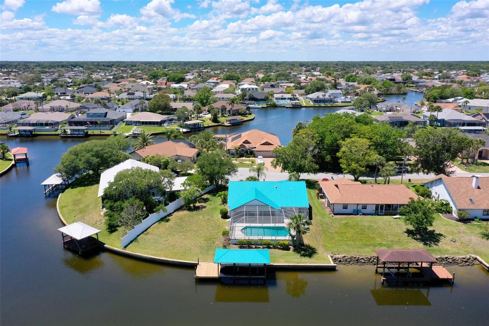 21 CRESCENT CT S, PALM COAST, FL, 32137