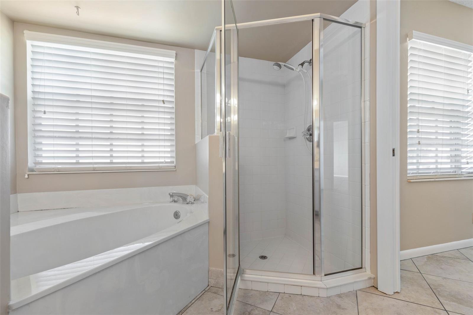 21 CRESCENT CT S, PALM COAST, FL, 32137