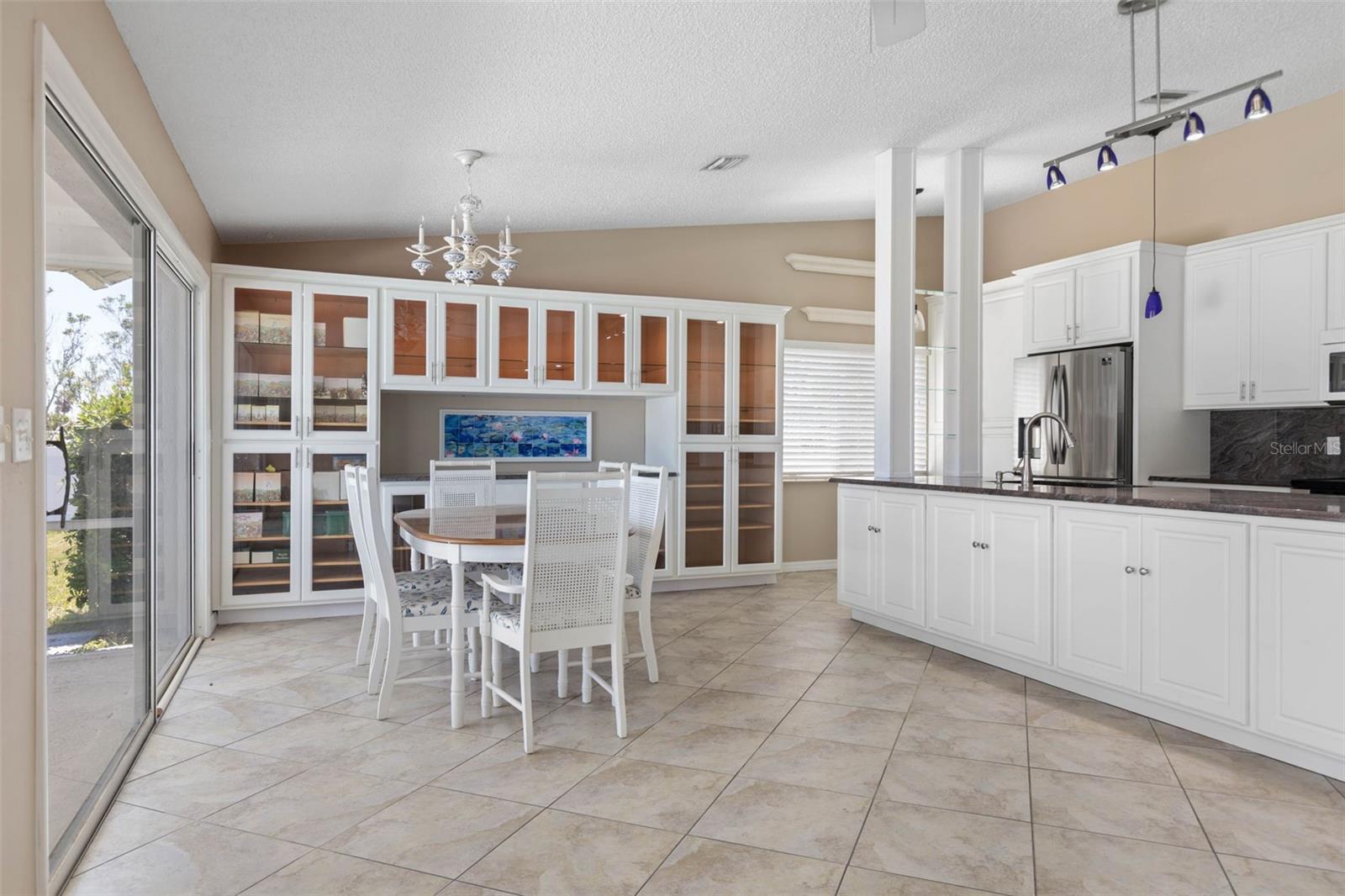 21 CRESCENT CT S, PALM COAST, FL, 32137