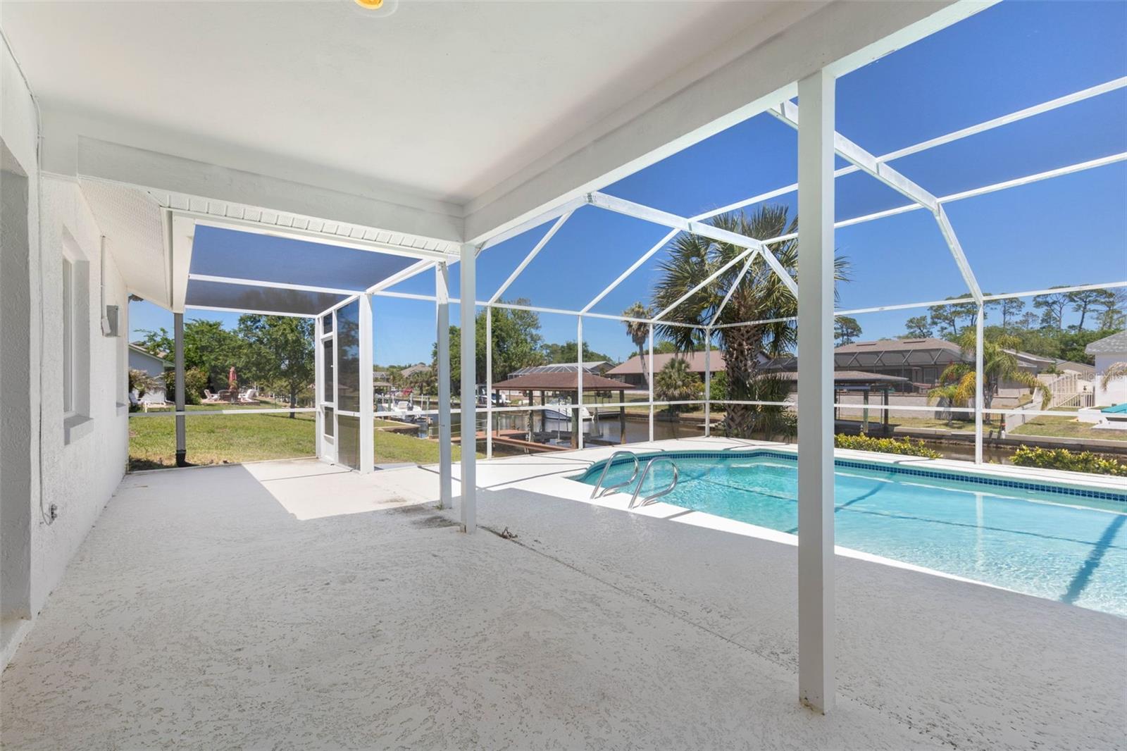 21 CRESCENT CT S, PALM COAST, FL, 32137