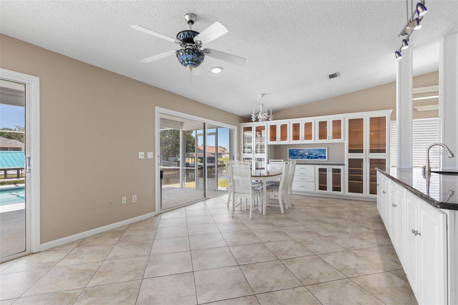21 CRESCENT CT S, PALM COAST, FL, 32137