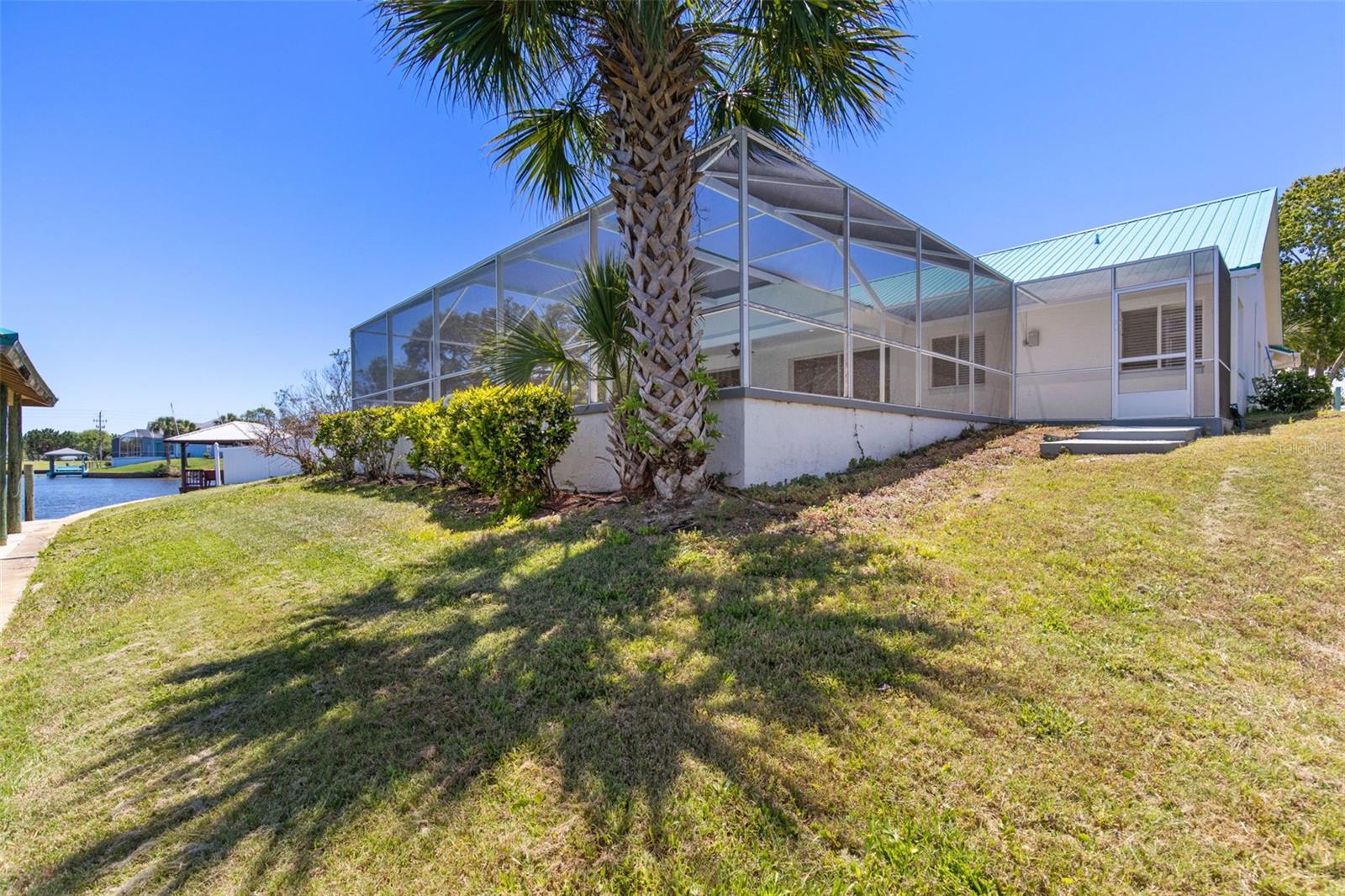 21 CRESCENT CT S, PALM COAST, FL, 32137
