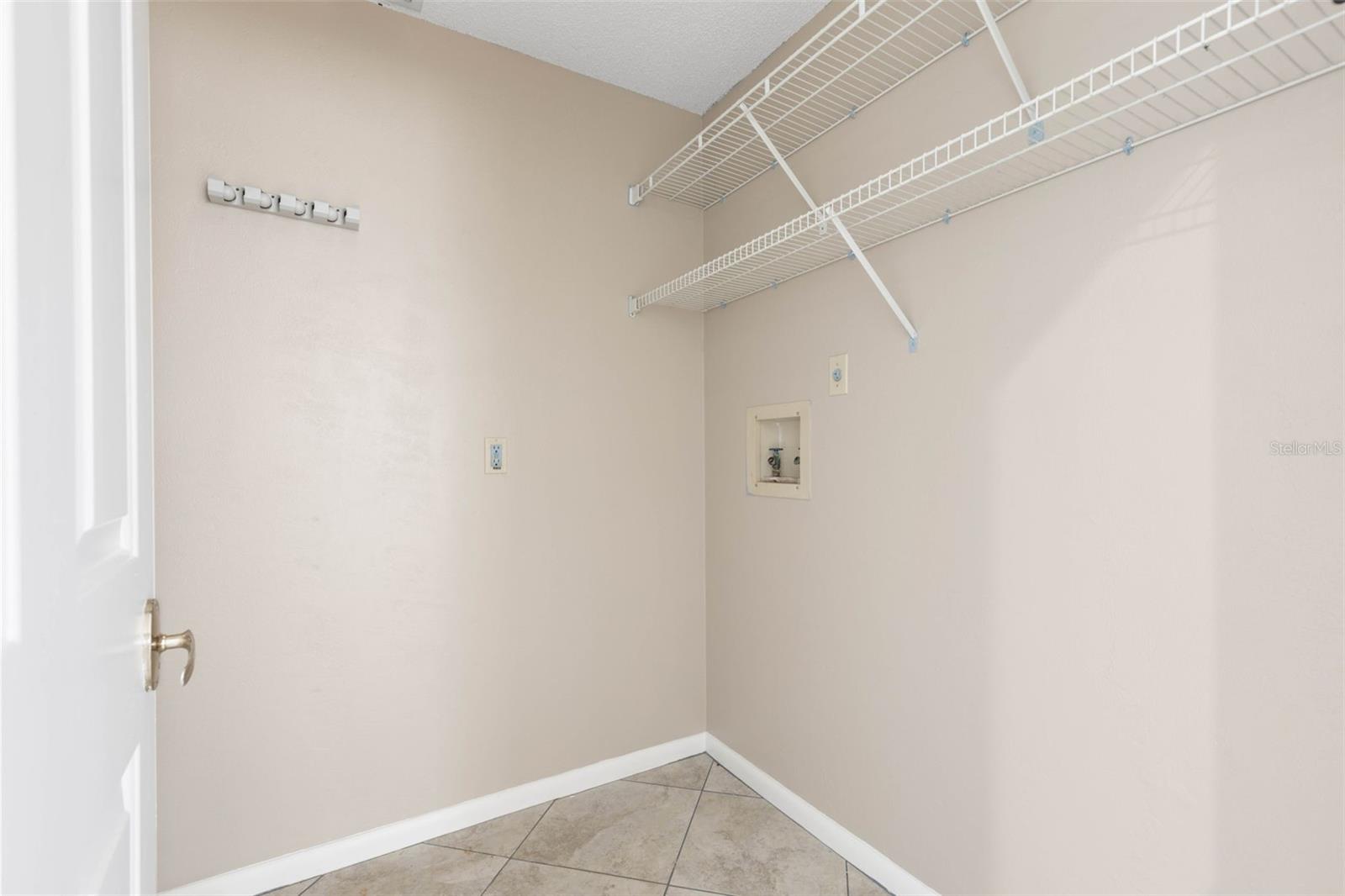 21 CRESCENT CT S, PALM COAST, FL, 32137
