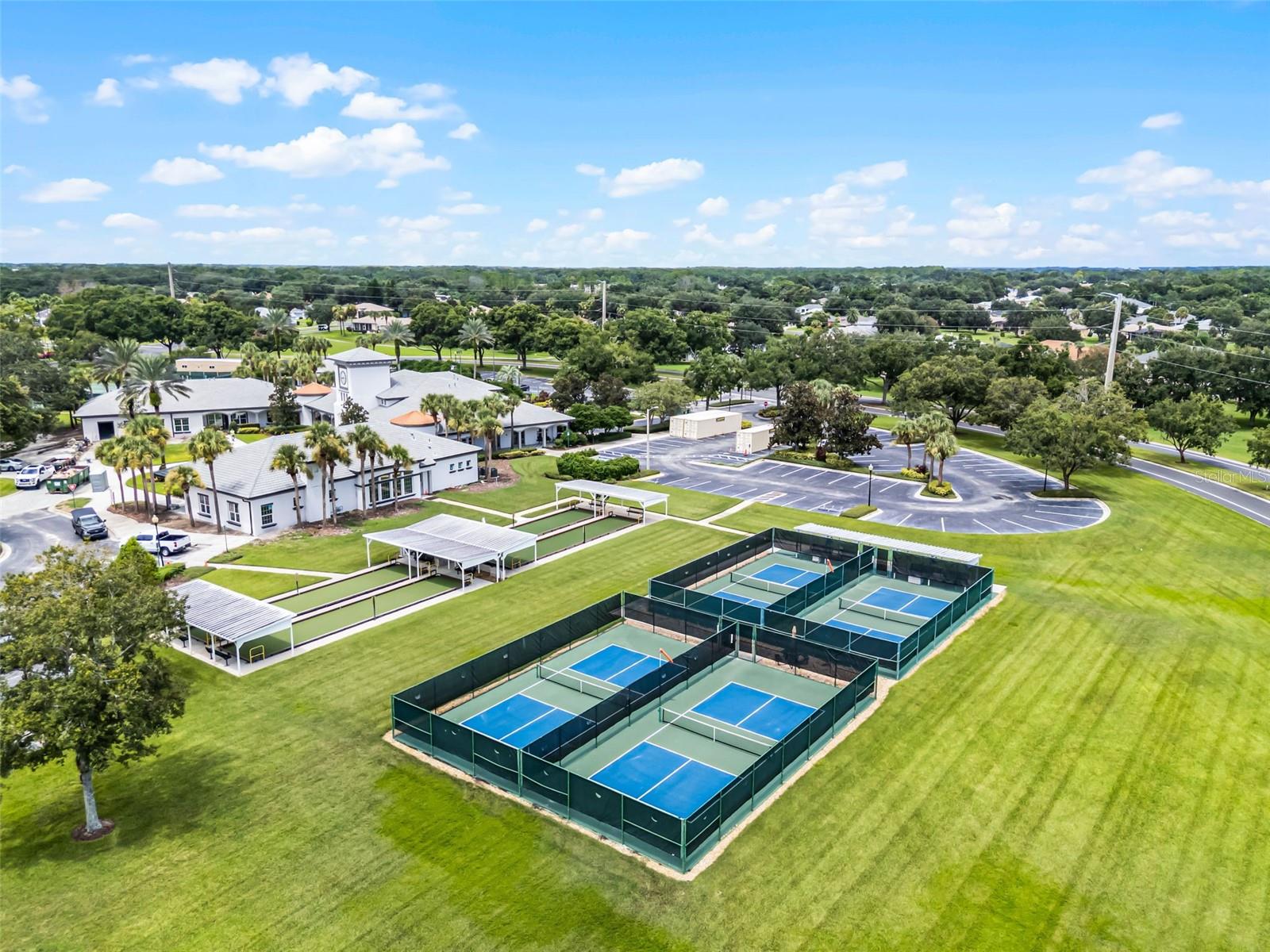 27111 NOSTALGIA DR, LEESBURG, FL, 34748