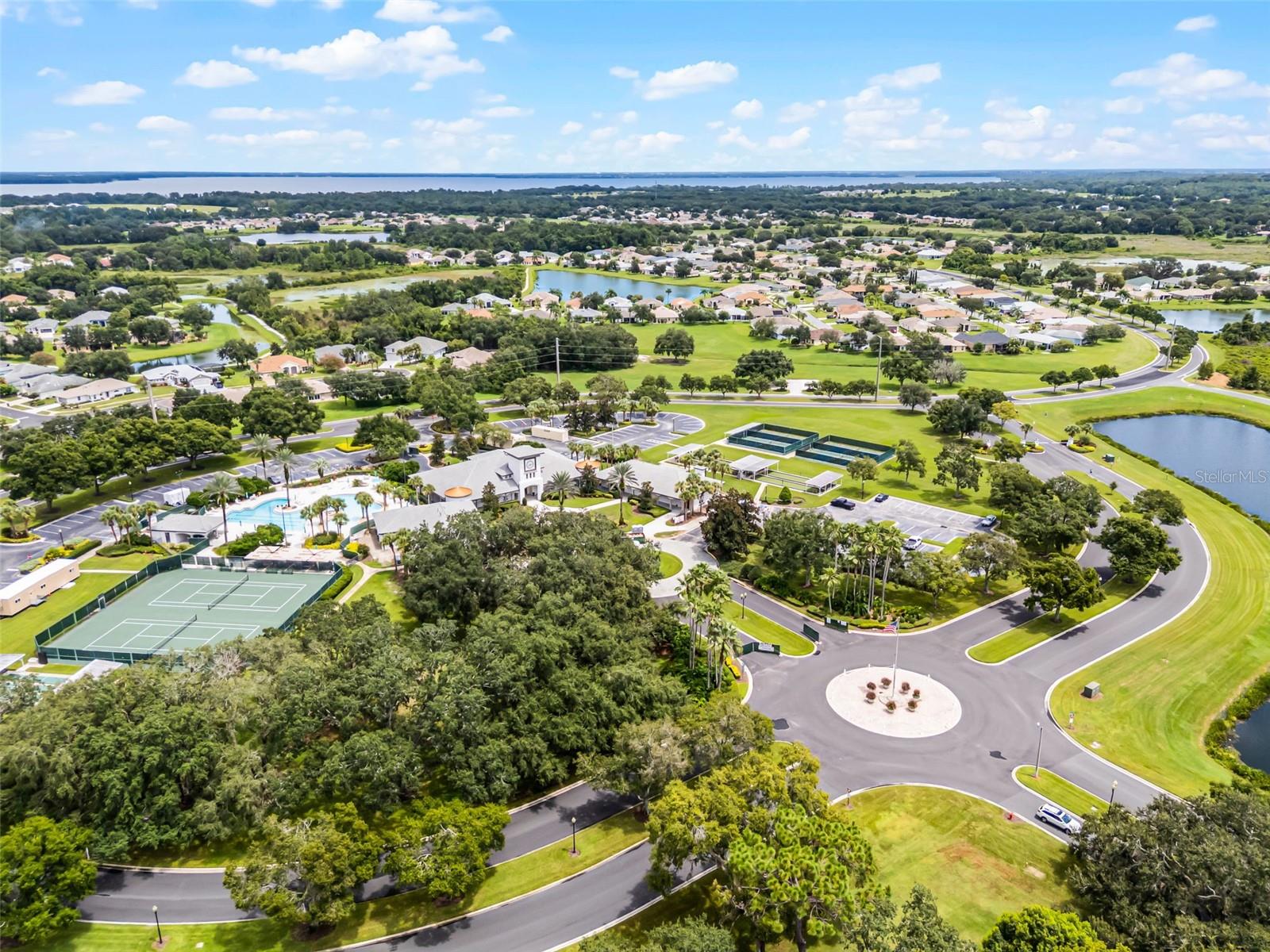 27111 NOSTALGIA DR, LEESBURG, FL, 34748