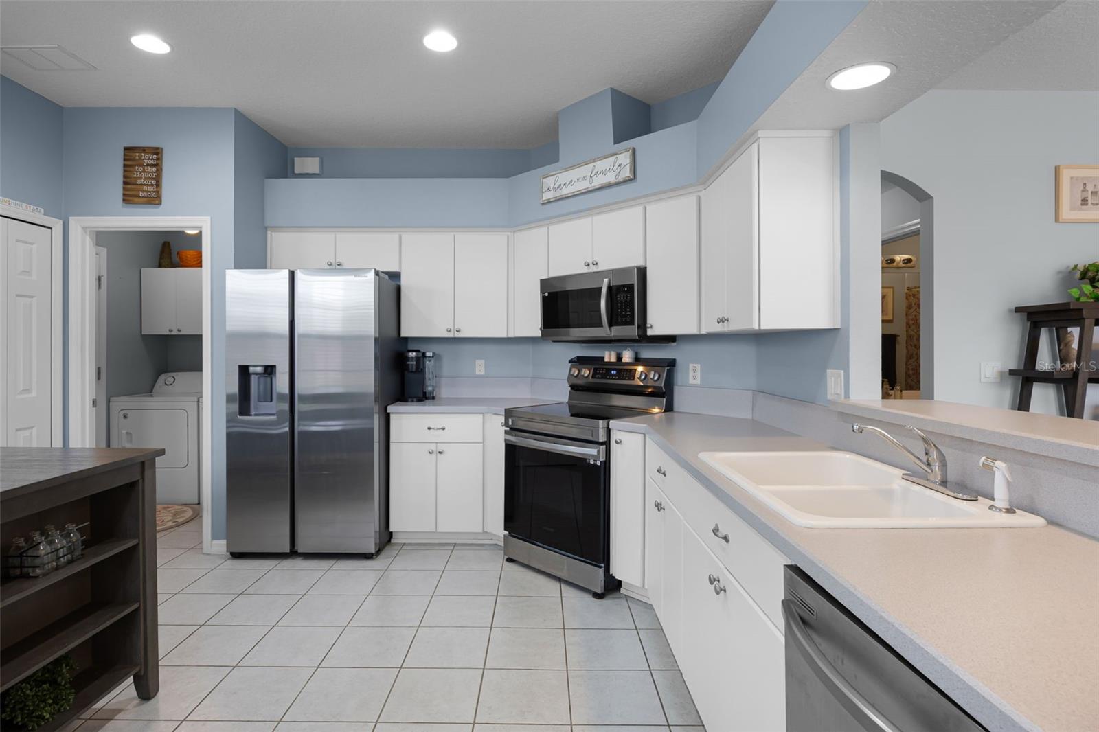 27111 NOSTALGIA DR, LEESBURG, FL, 34748