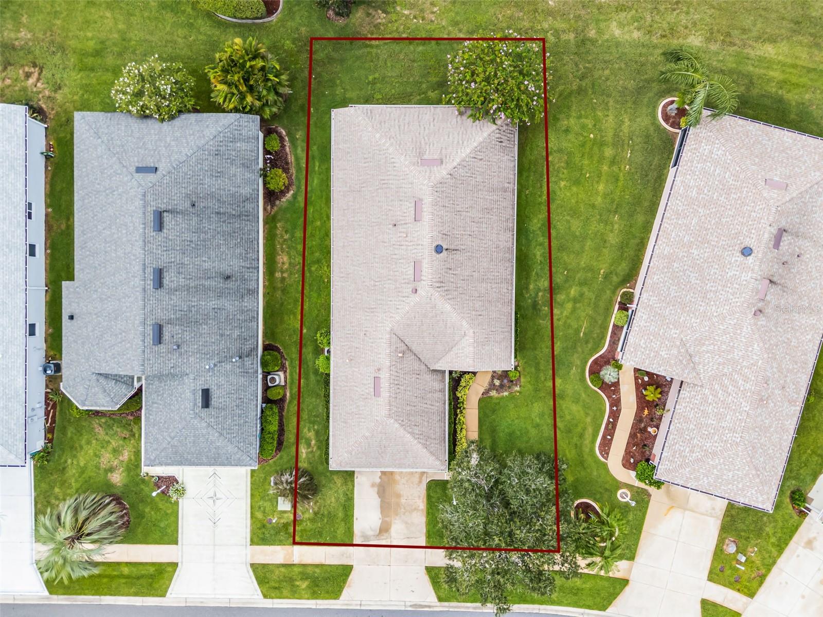 27111 NOSTALGIA DR, LEESBURG, FL, 34748