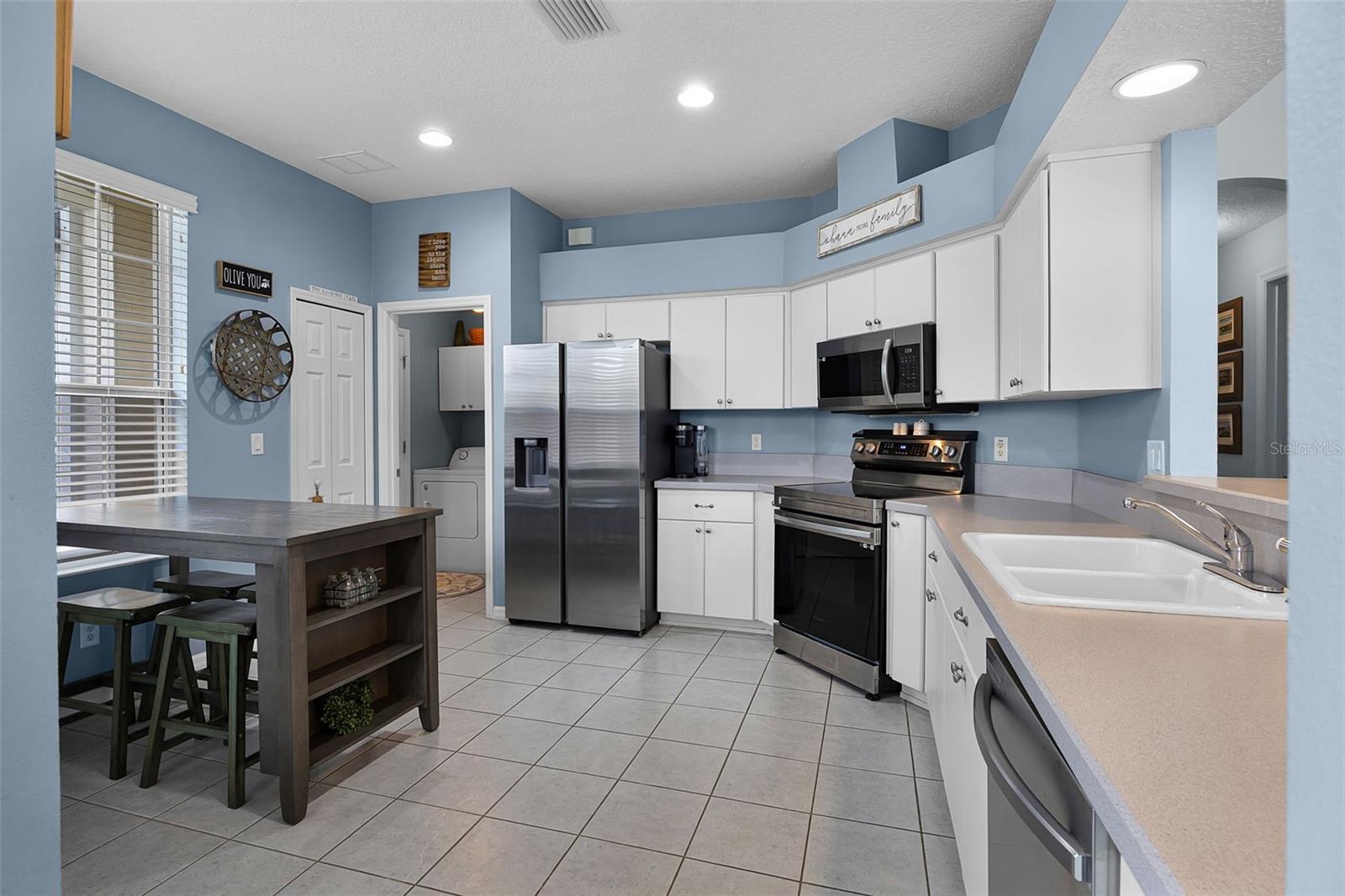 27111 NOSTALGIA DR, LEESBURG, FL, 34748