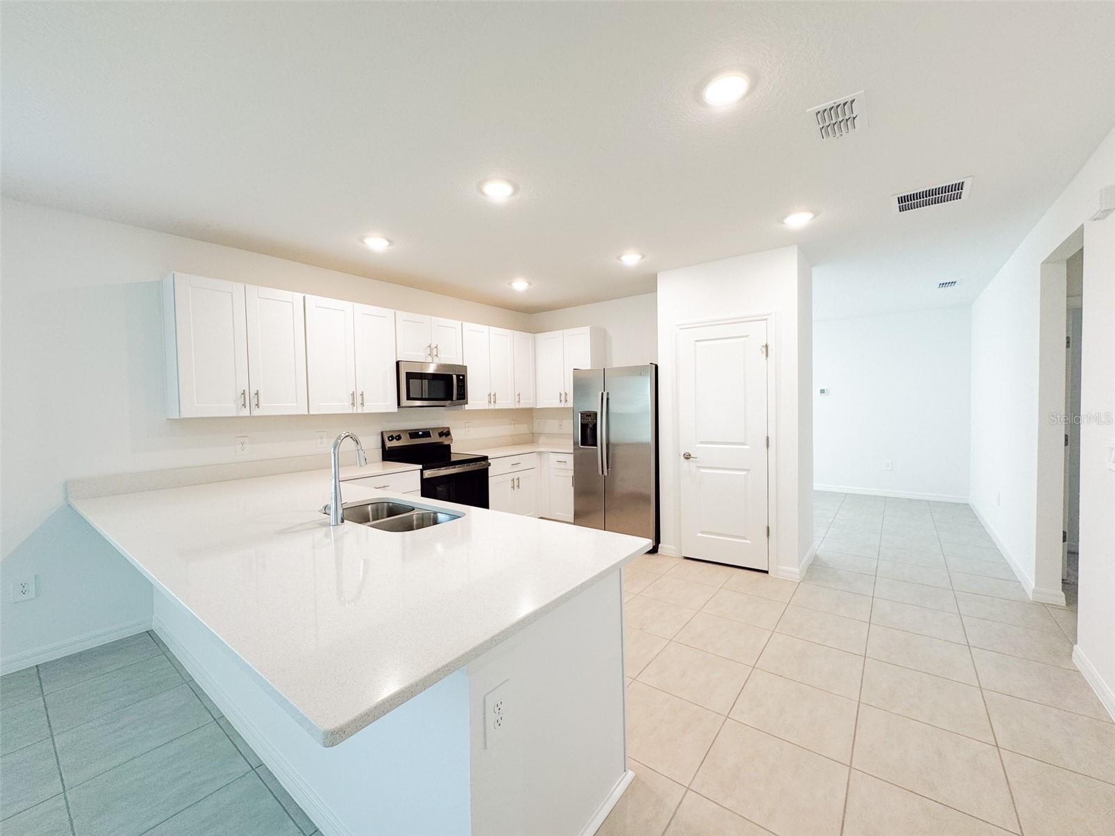 436 WAYLAND DR, HAINES CITY, FL, 33844