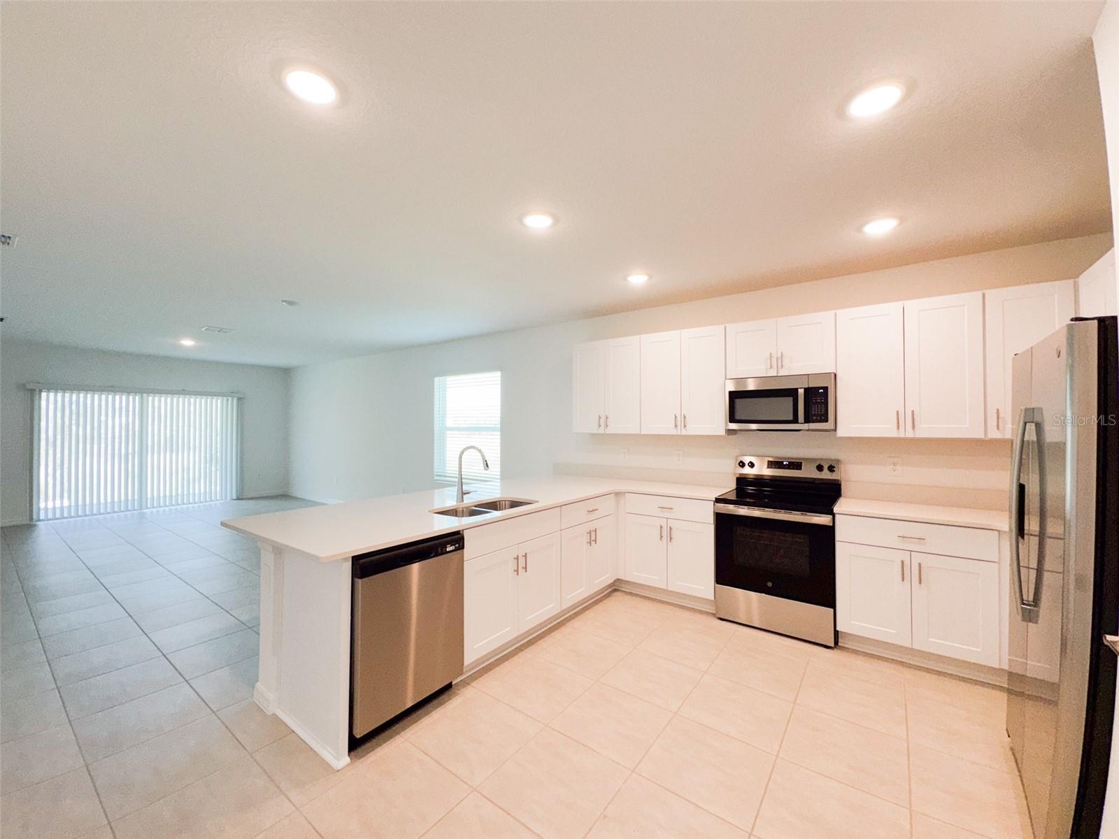 436 WAYLAND DR, HAINES CITY, FL, 33844