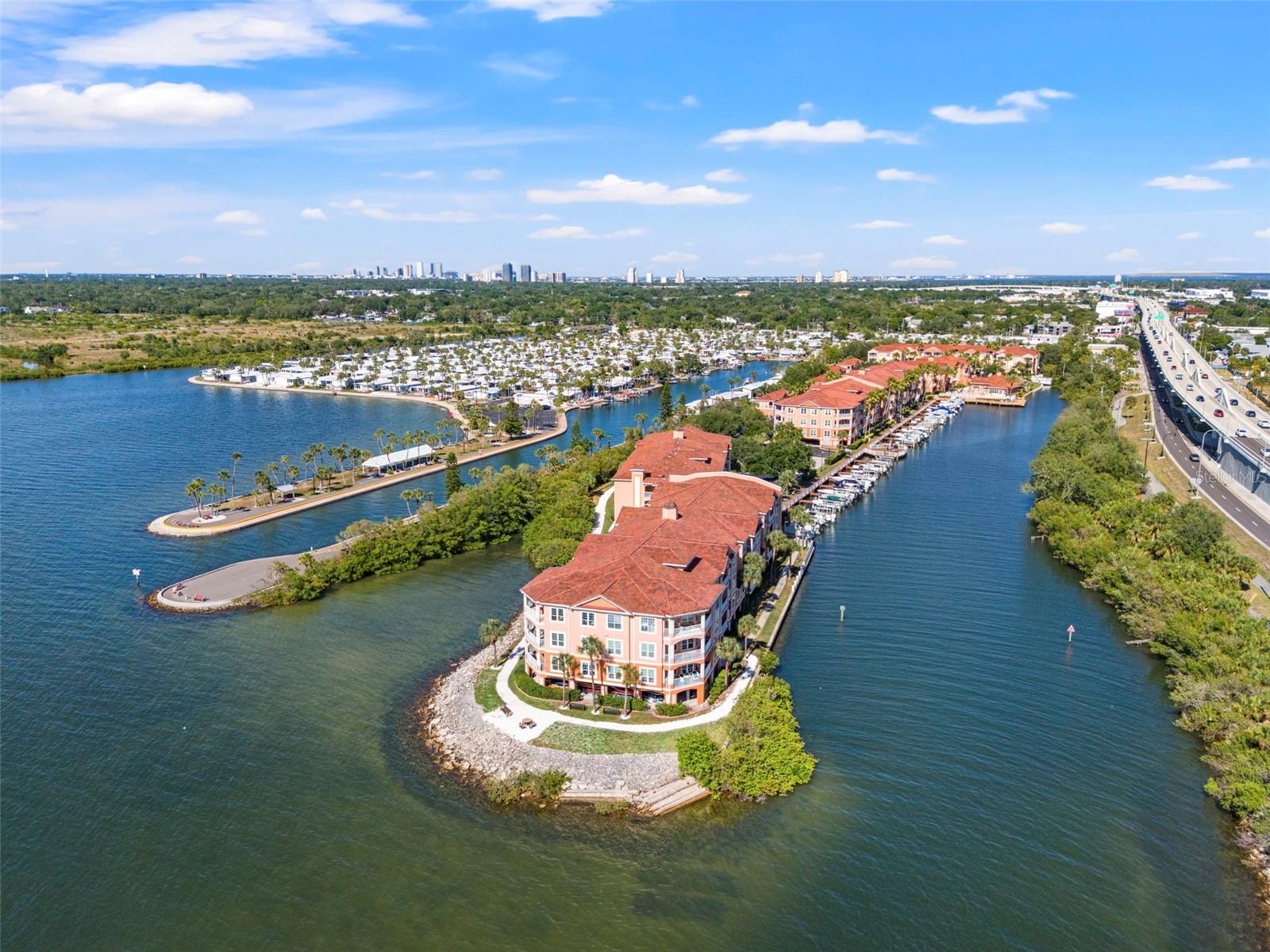 5000 CULBREATH KEY WAY #1-107, TAMPA, FL, 33611