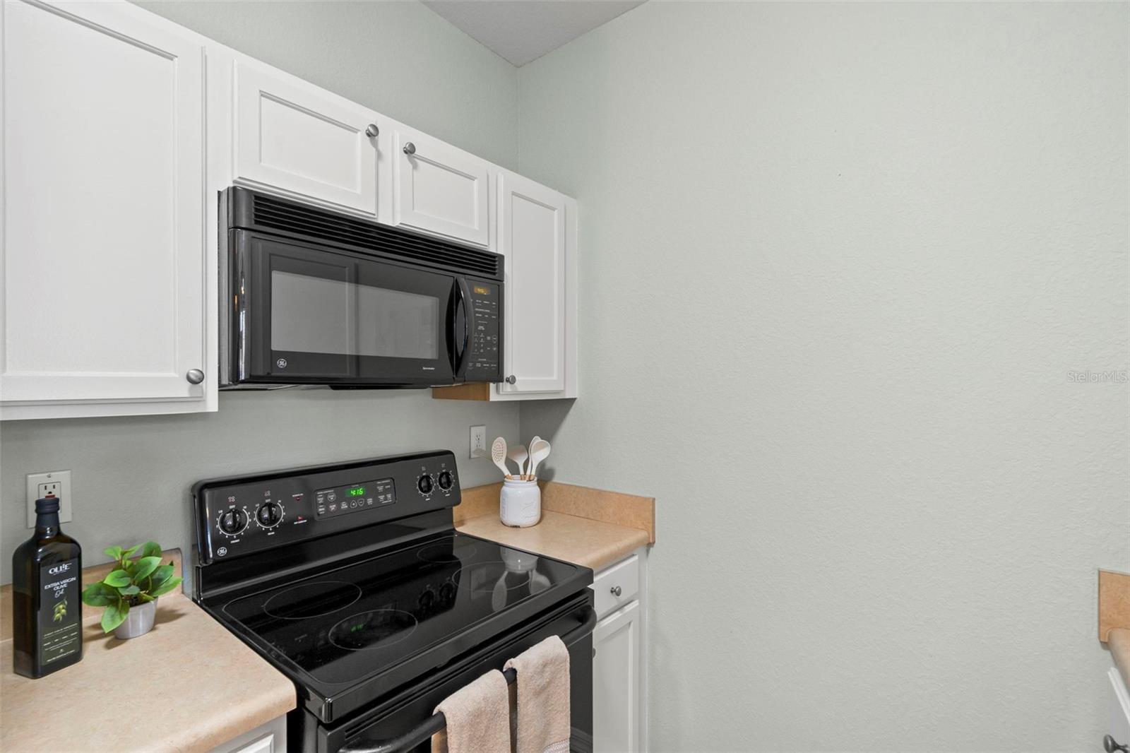5000 CULBREATH KEY WAY #1-107, TAMPA, FL, 33611