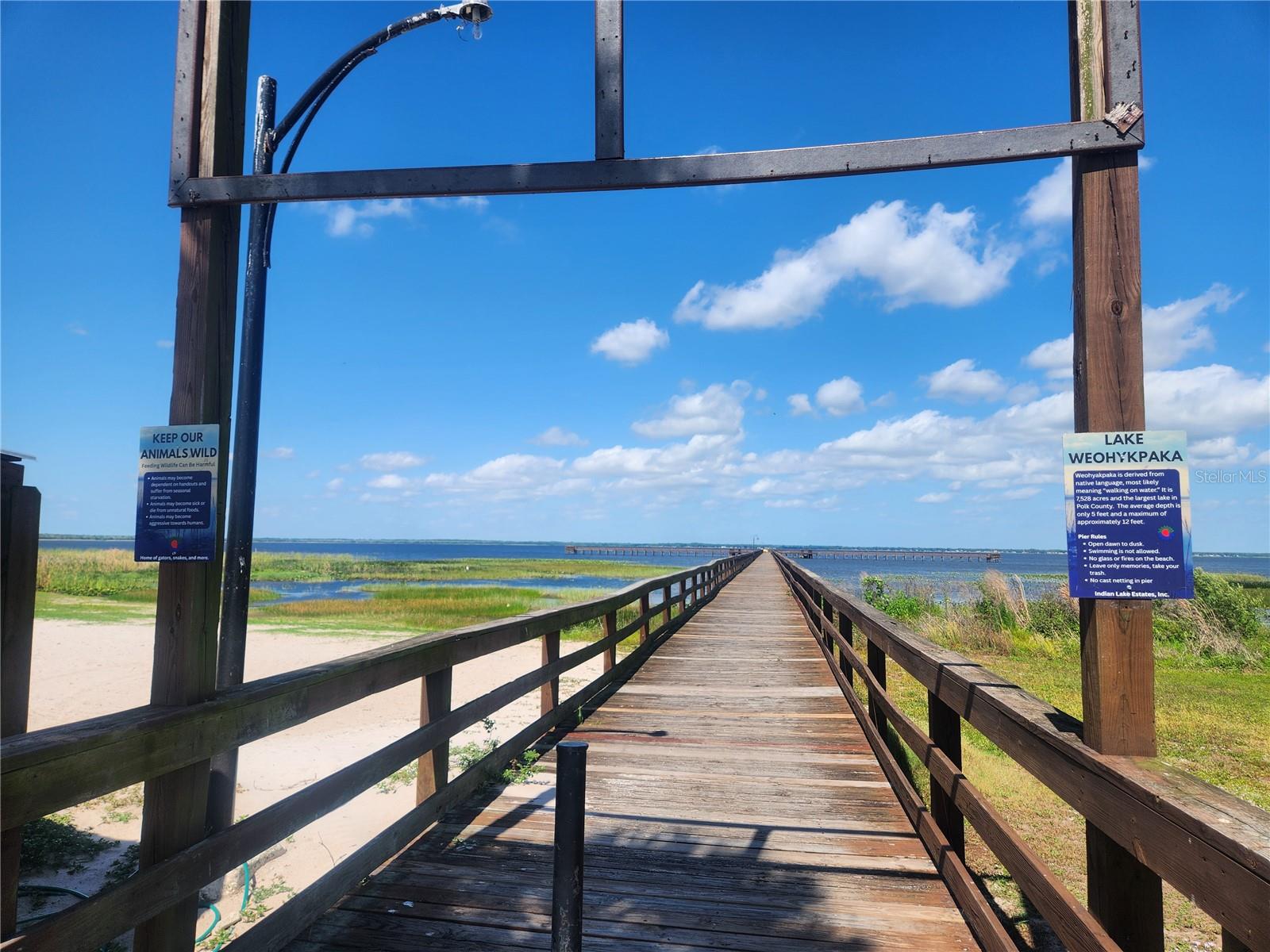 2 PALMETTO DR, INDIAN LAKE ESTATES, FL, 33855