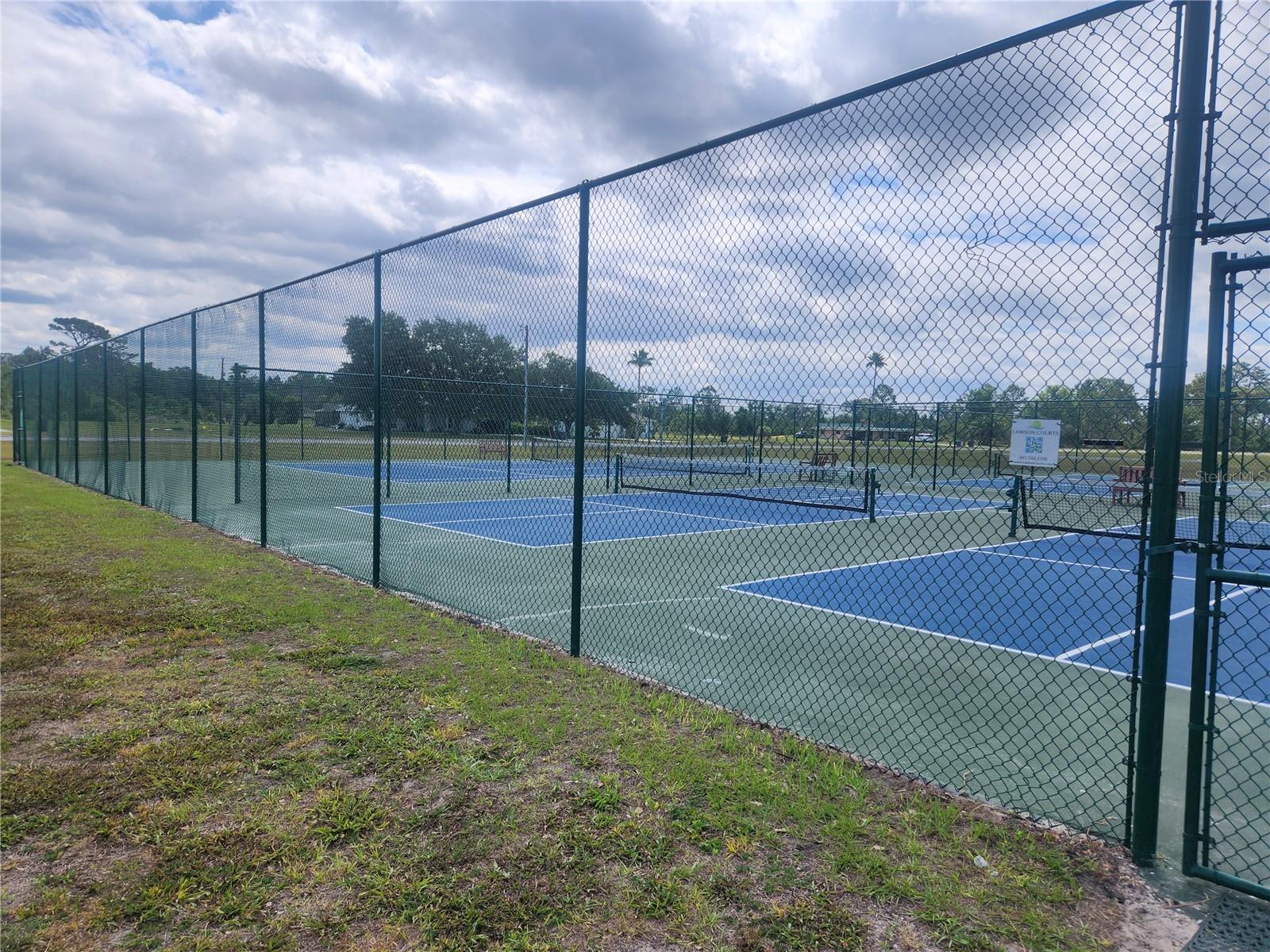 2 PALMETTO DR, INDIAN LAKE ESTATES, FL, 33855