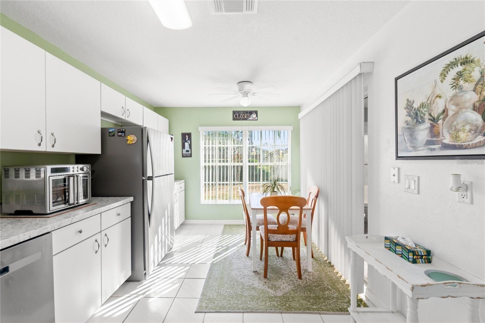 221 PRATHER DR, DAVENPORT, FL, 33837