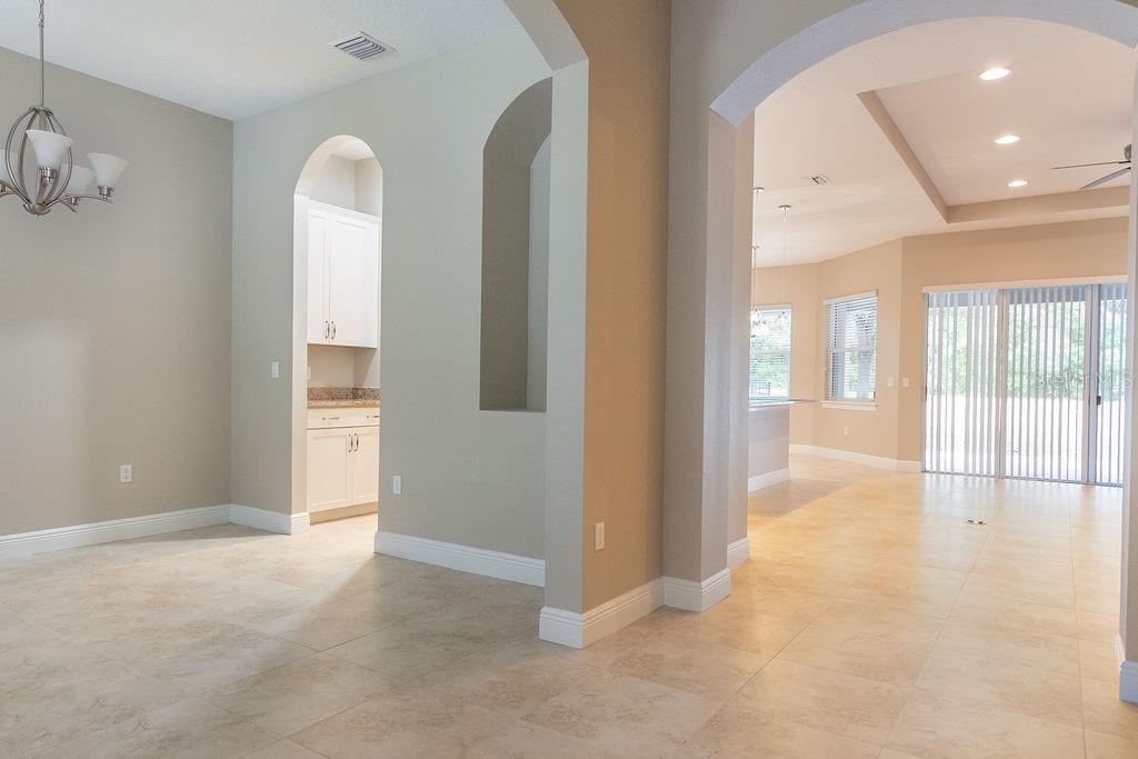 906 VICTORIA HILLS DR S, DELAND, FL, 32724