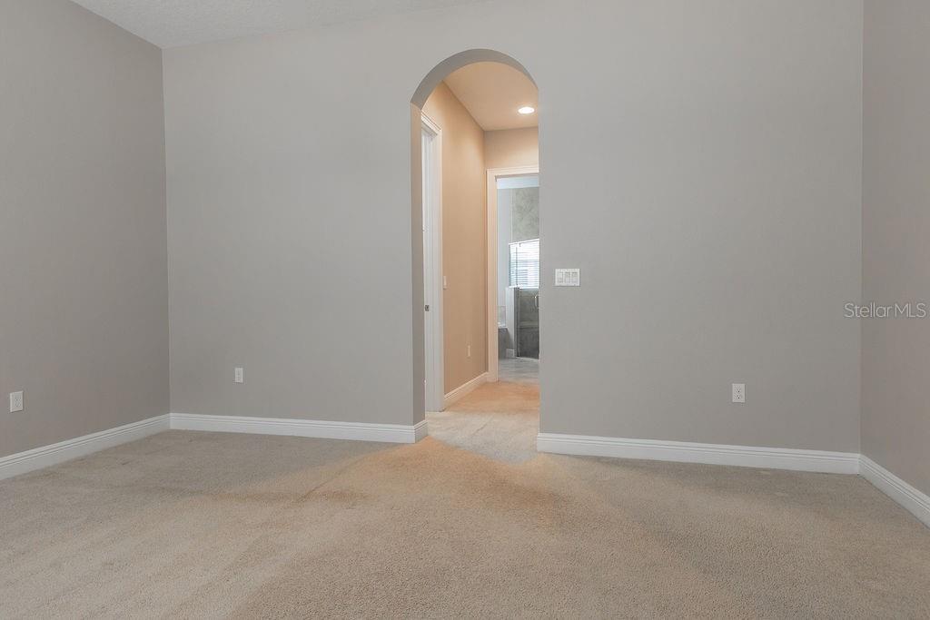 906 VICTORIA HILLS DR S, DELAND, FL, 32724