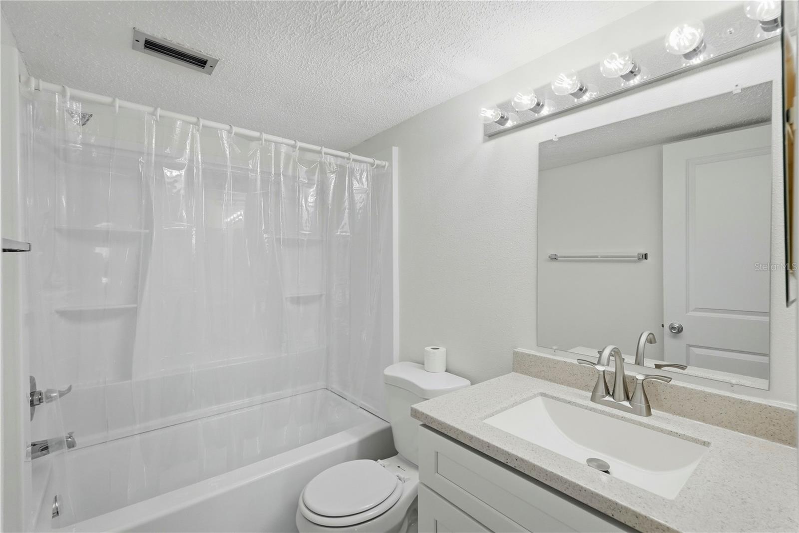 724 115 AVE N #2205, ST PETERSBURG, FL, 33716