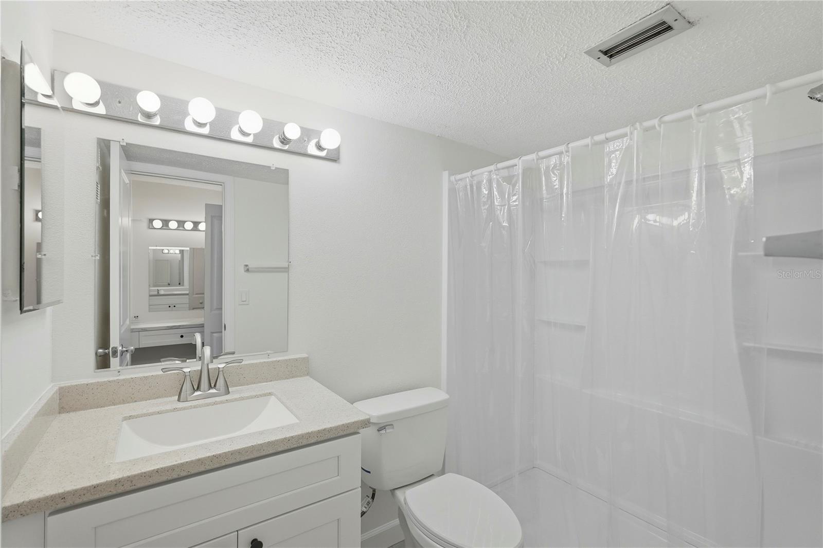 724 115 AVE N #2205, ST PETERSBURG, FL, 33716