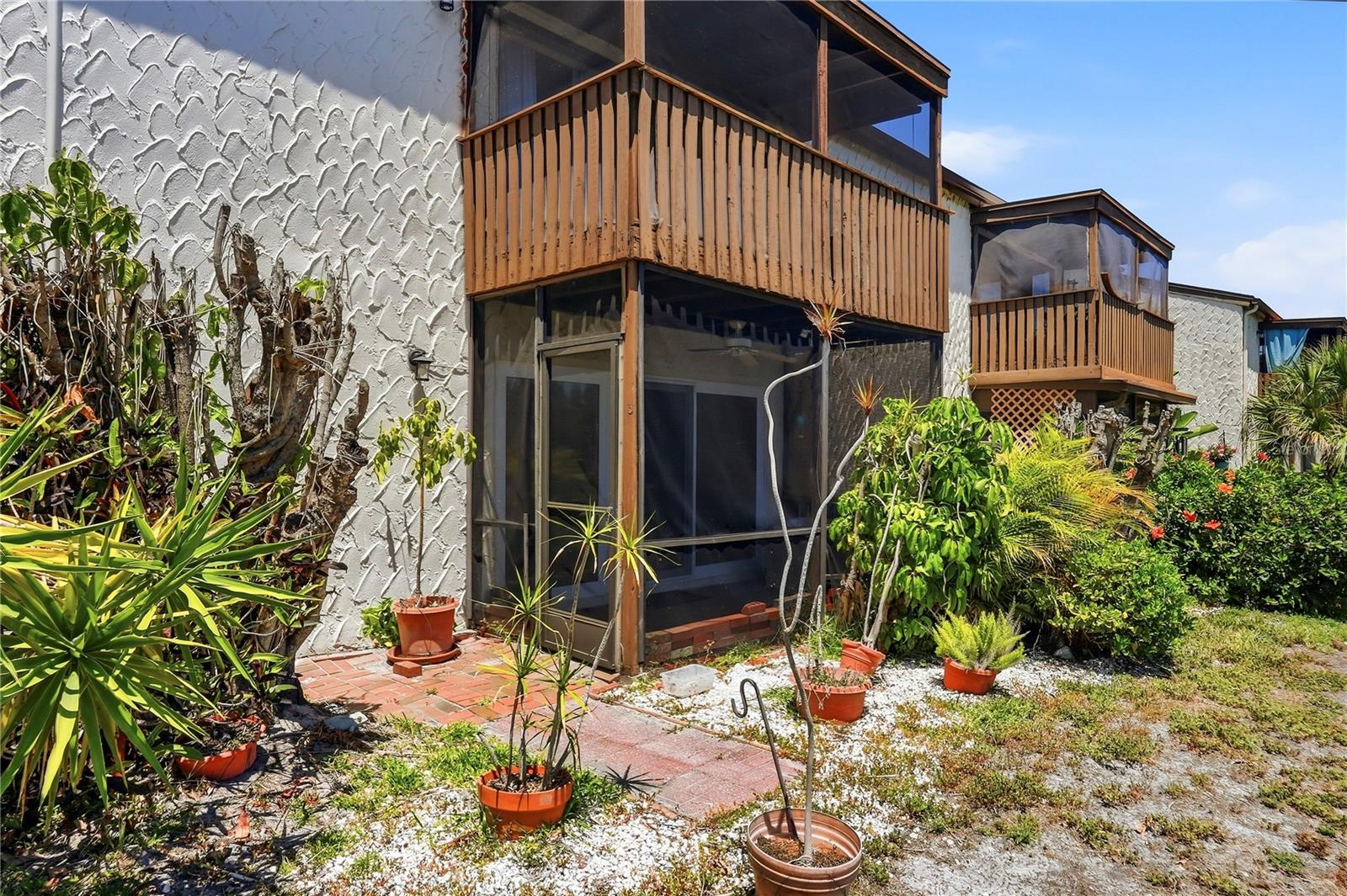 724 115 AVE N #2205, ST PETERSBURG, FL, 33716