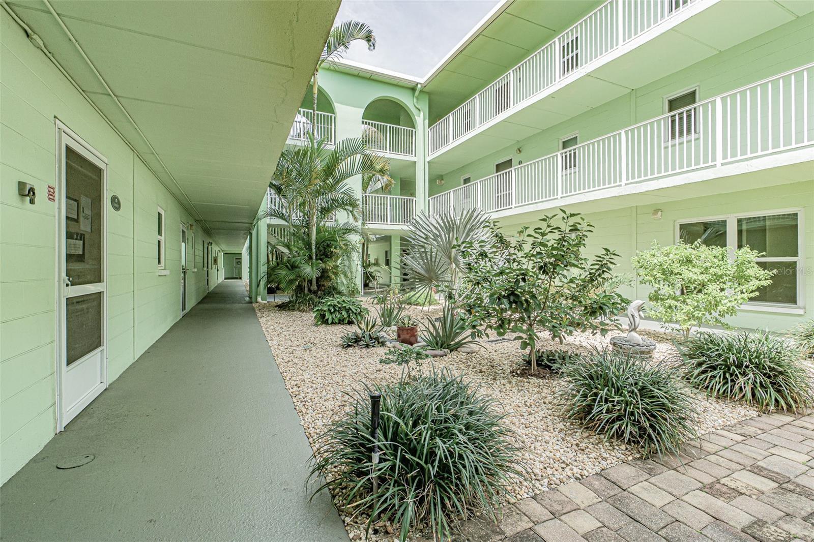 464 PAULA DR N #109, DUNEDIN, FL, 34698