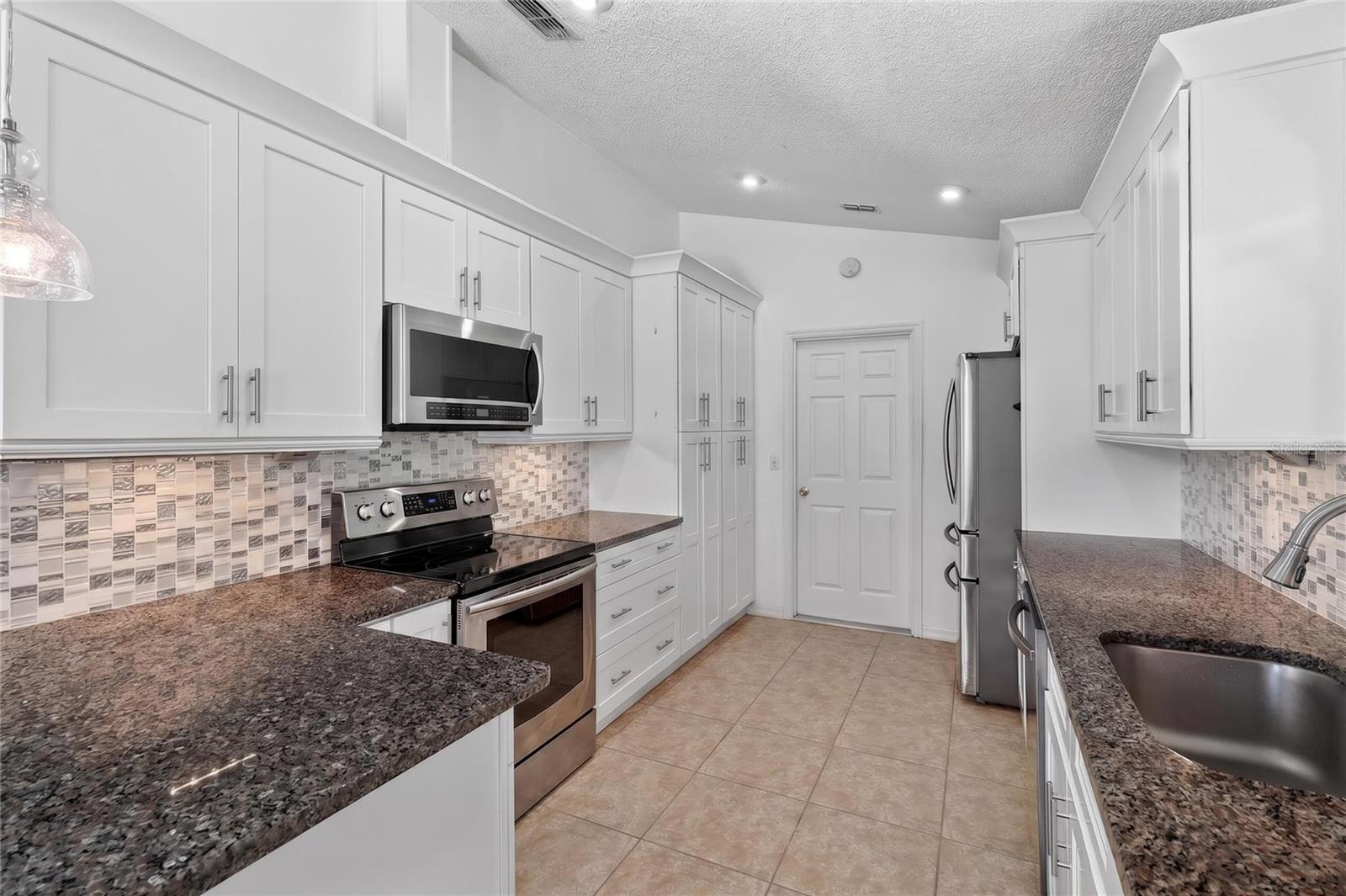 2272 MALLORY CIR CIR, HAINES CITY, FL, 33844