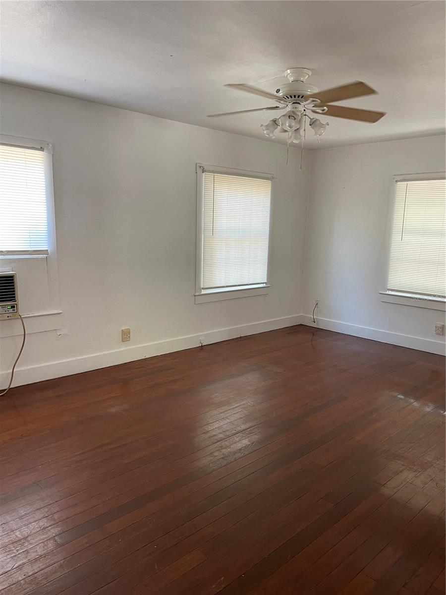 111 STEWART AVE, DELAND, FL, 32720
