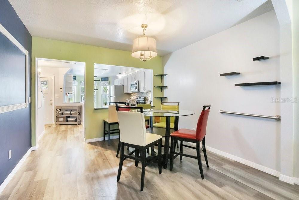 2604 ALBION AVE, ORLANDO, FL, 32833