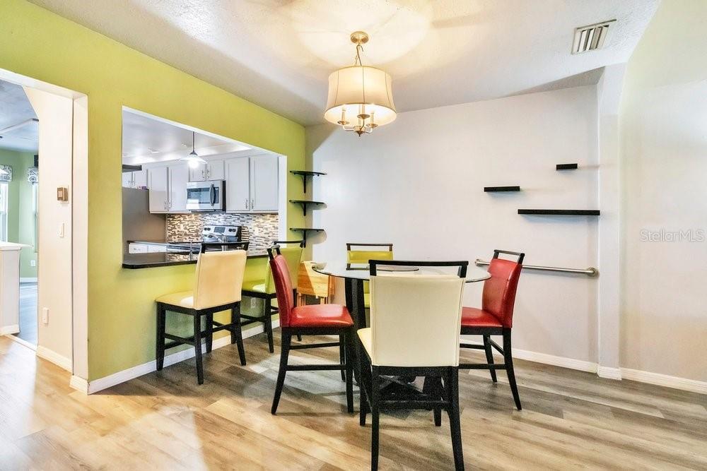 2604 ALBION AVE, ORLANDO, FL, 32833