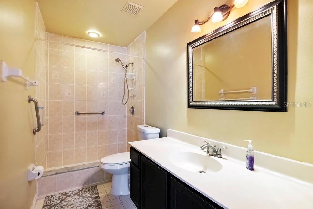 2604 ALBION AVE, ORLANDO, FL, 32833