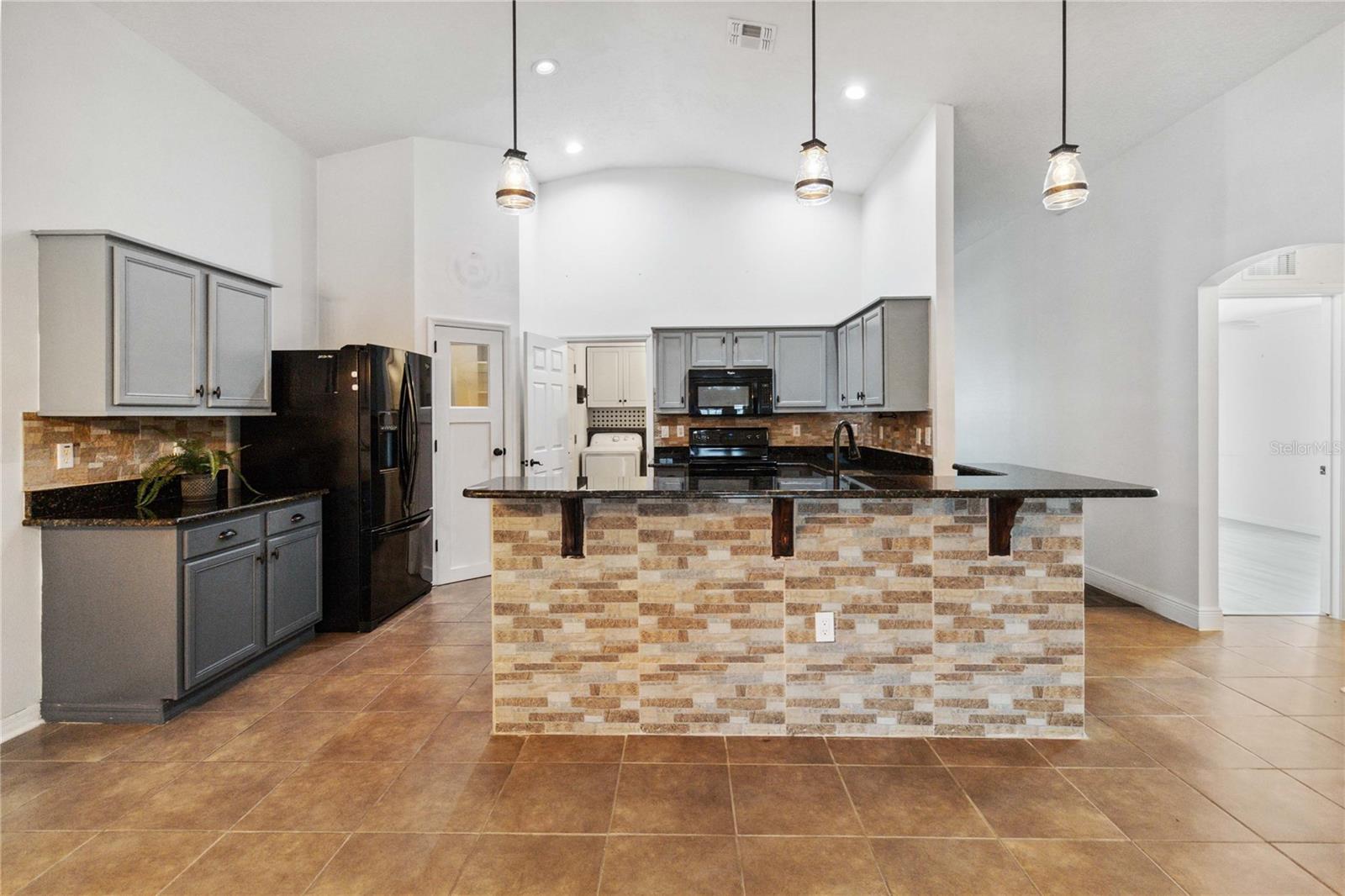 402 RIO GRANDE CT, KISSIMMEE, FL, 34759