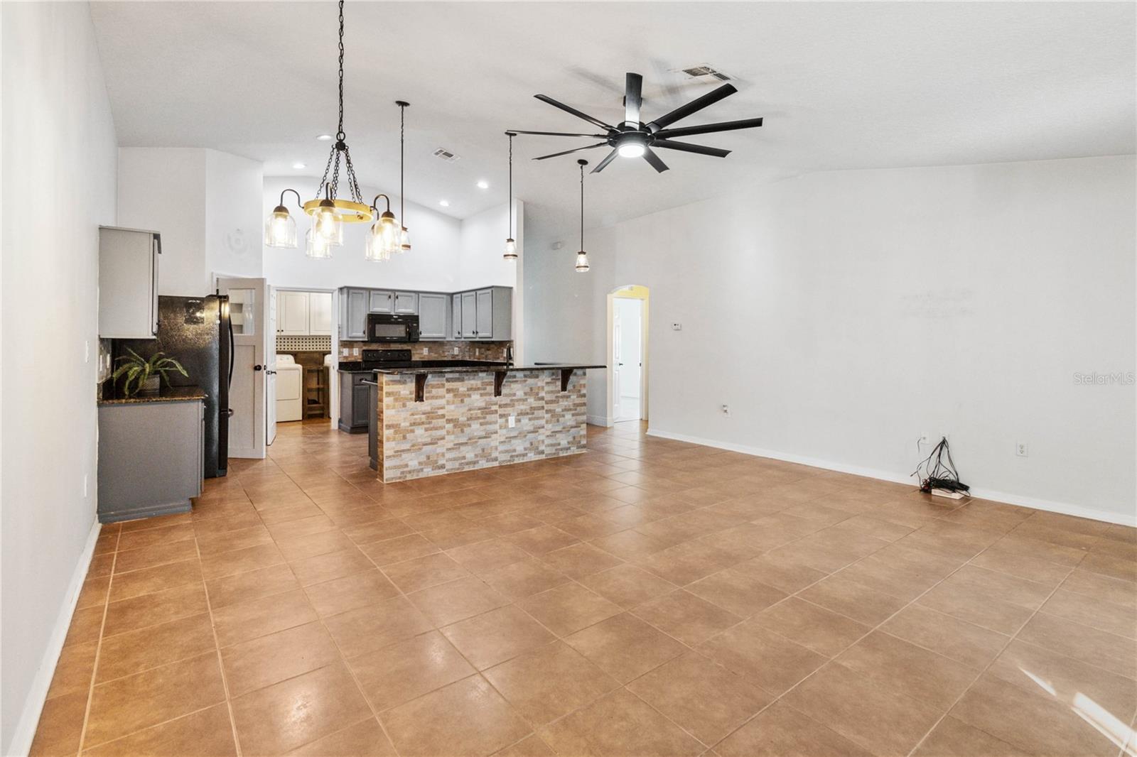 402 RIO GRANDE CT, KISSIMMEE, FL, 34759