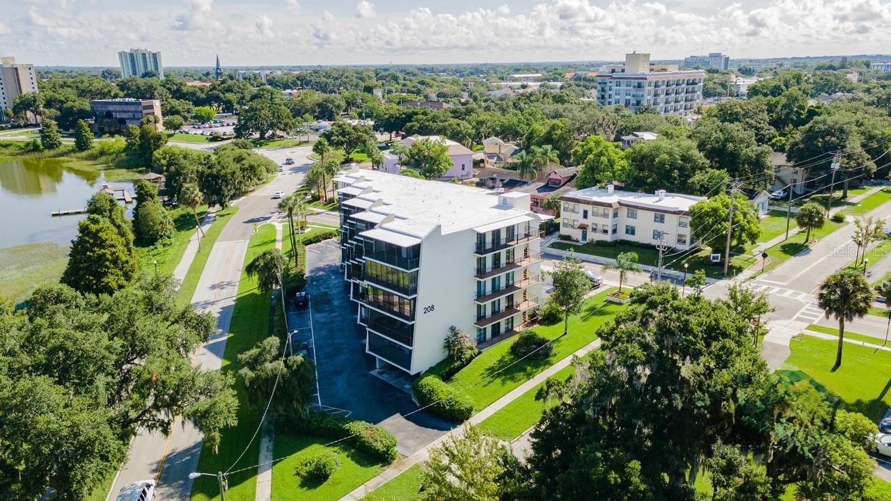 208 LAKE HOWARD DR NW #104, WINTER HAVEN, FL, 33880