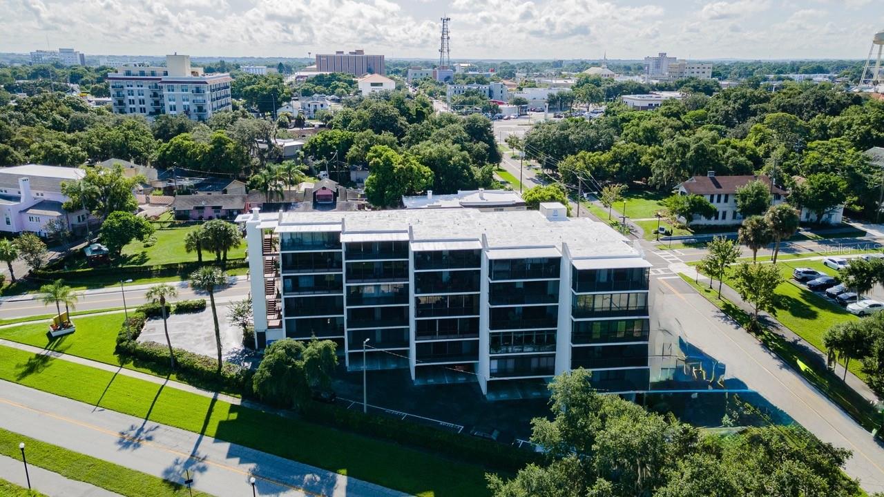 208 LAKE HOWARD DR NW #104, WINTER HAVEN, FL, 33880