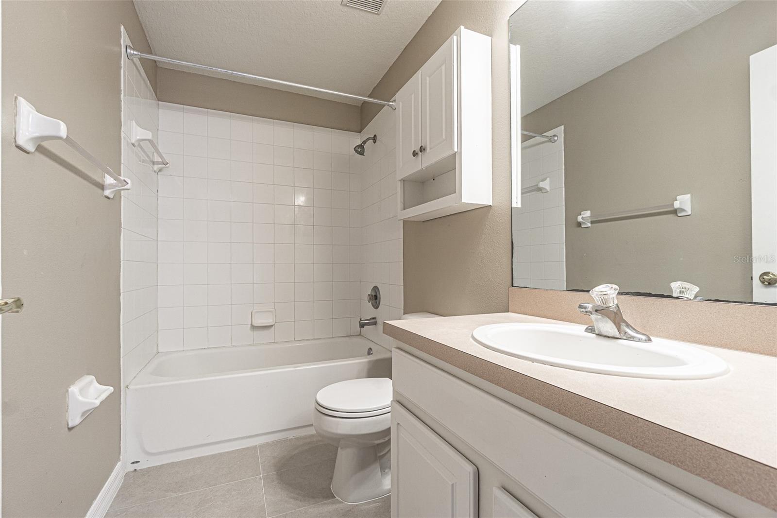 11676 DECLARATION DR, TAMPA, FL, 33635