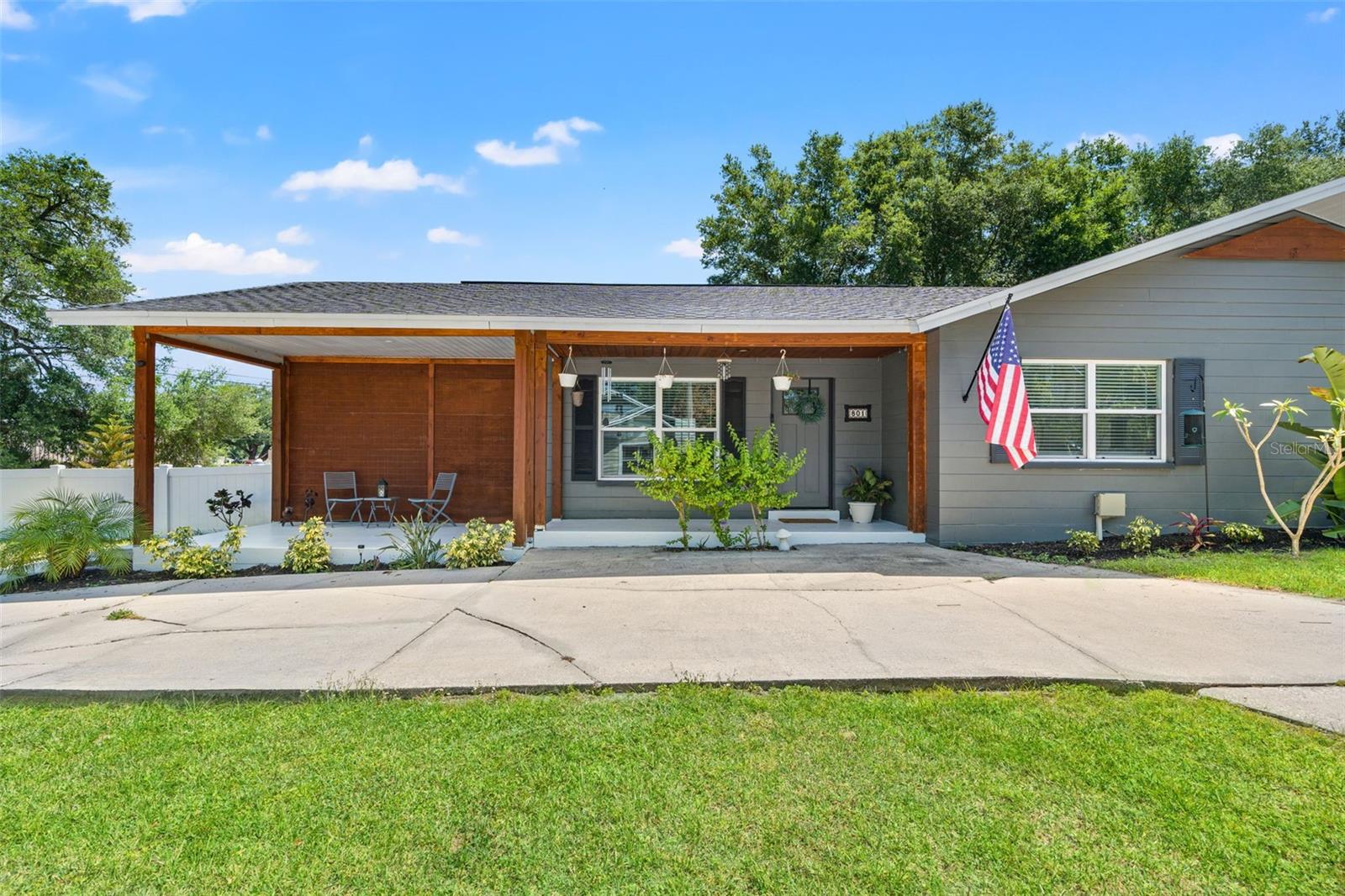 801 E HANLON ST, TAMPA, FL, 33604