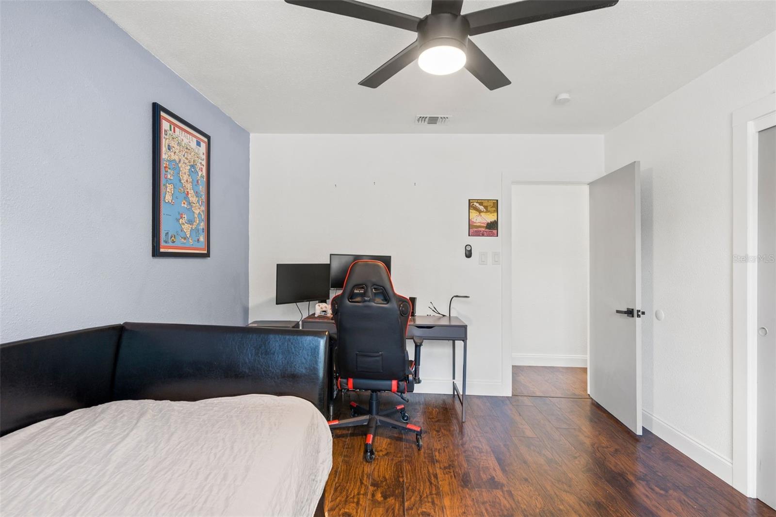 801 E HANLON ST, TAMPA, FL, 33604