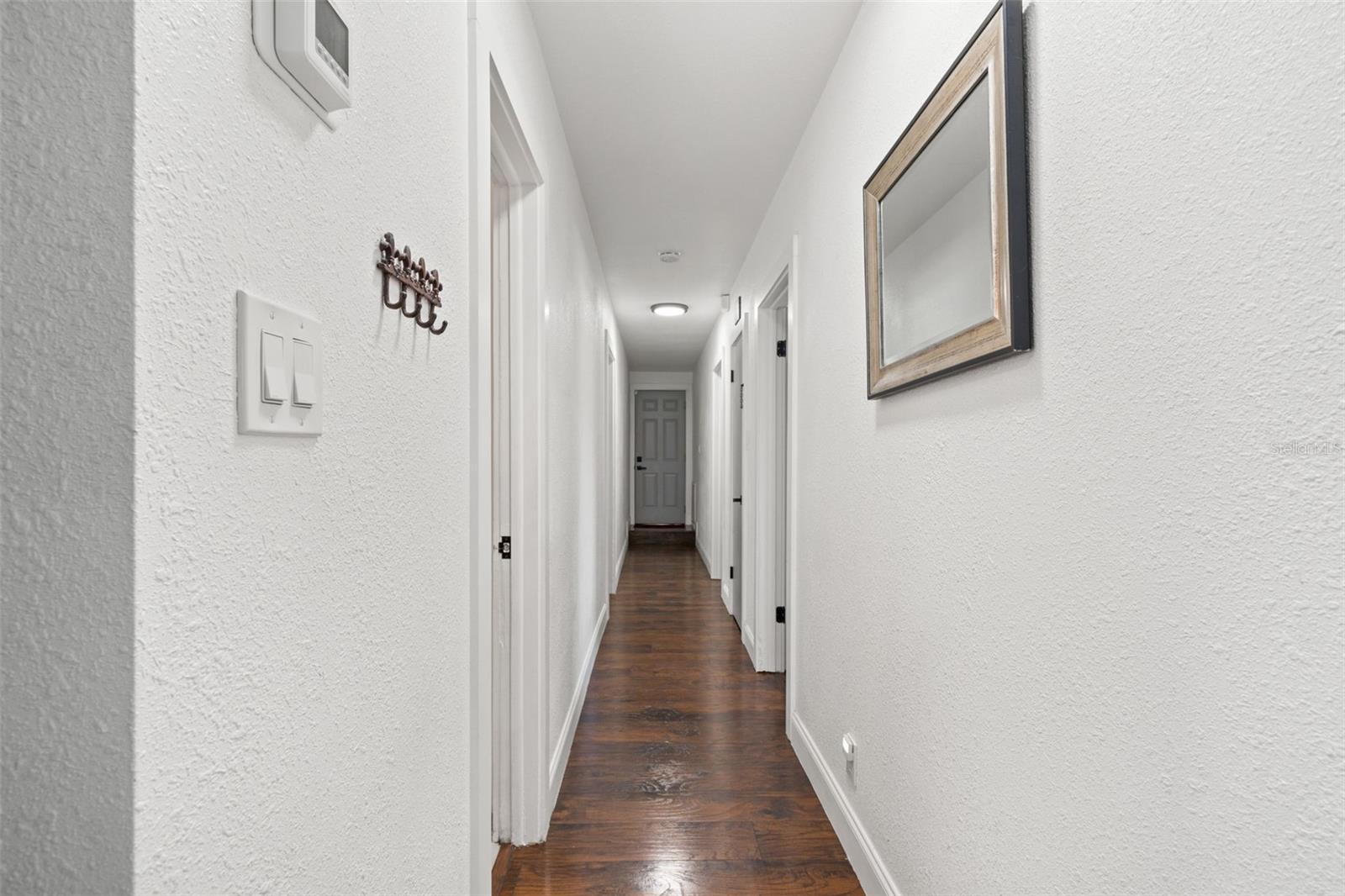 801 E HANLON ST, TAMPA, FL, 33604
