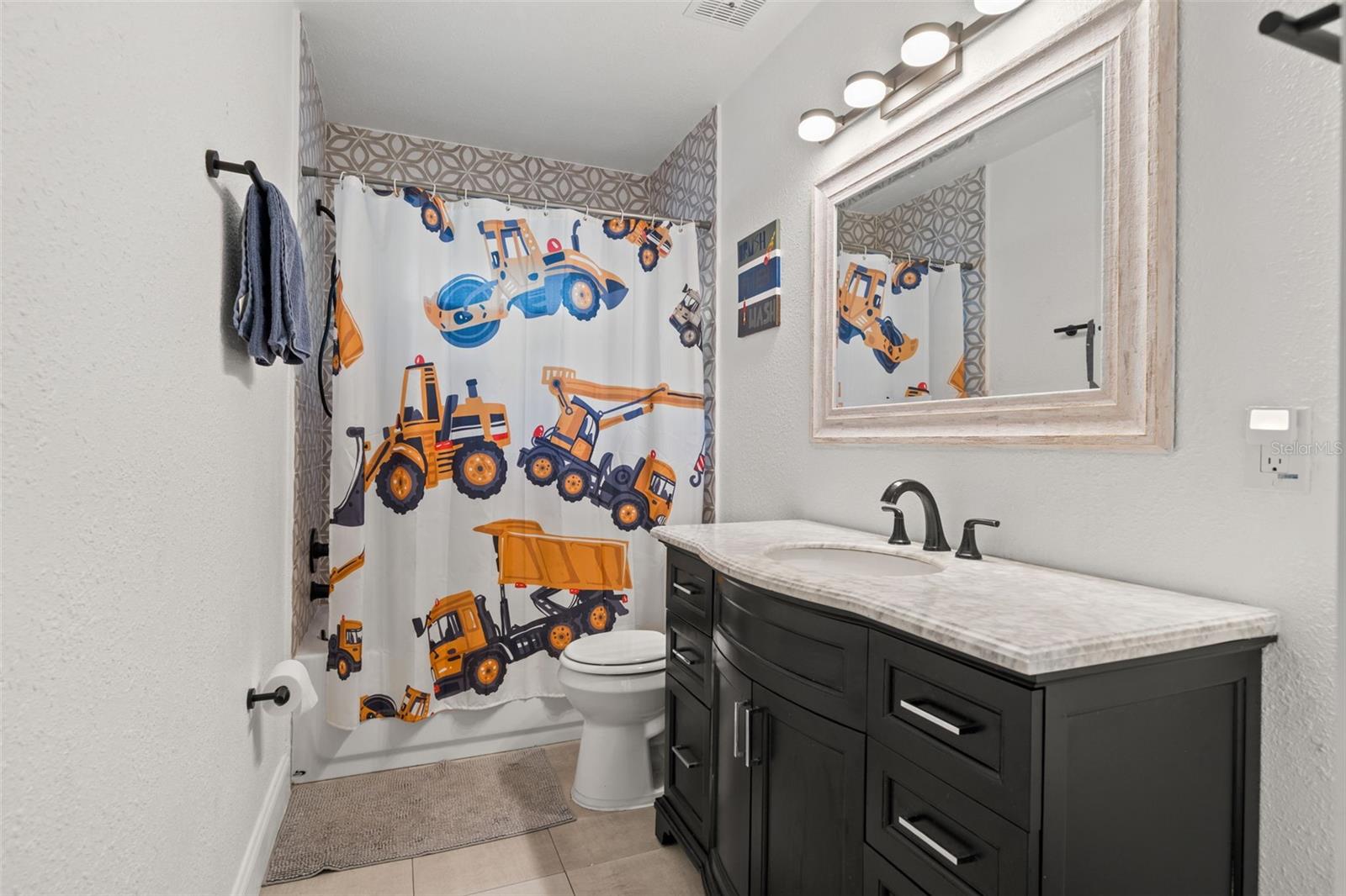 801 E HANLON ST, TAMPA, FL, 33604