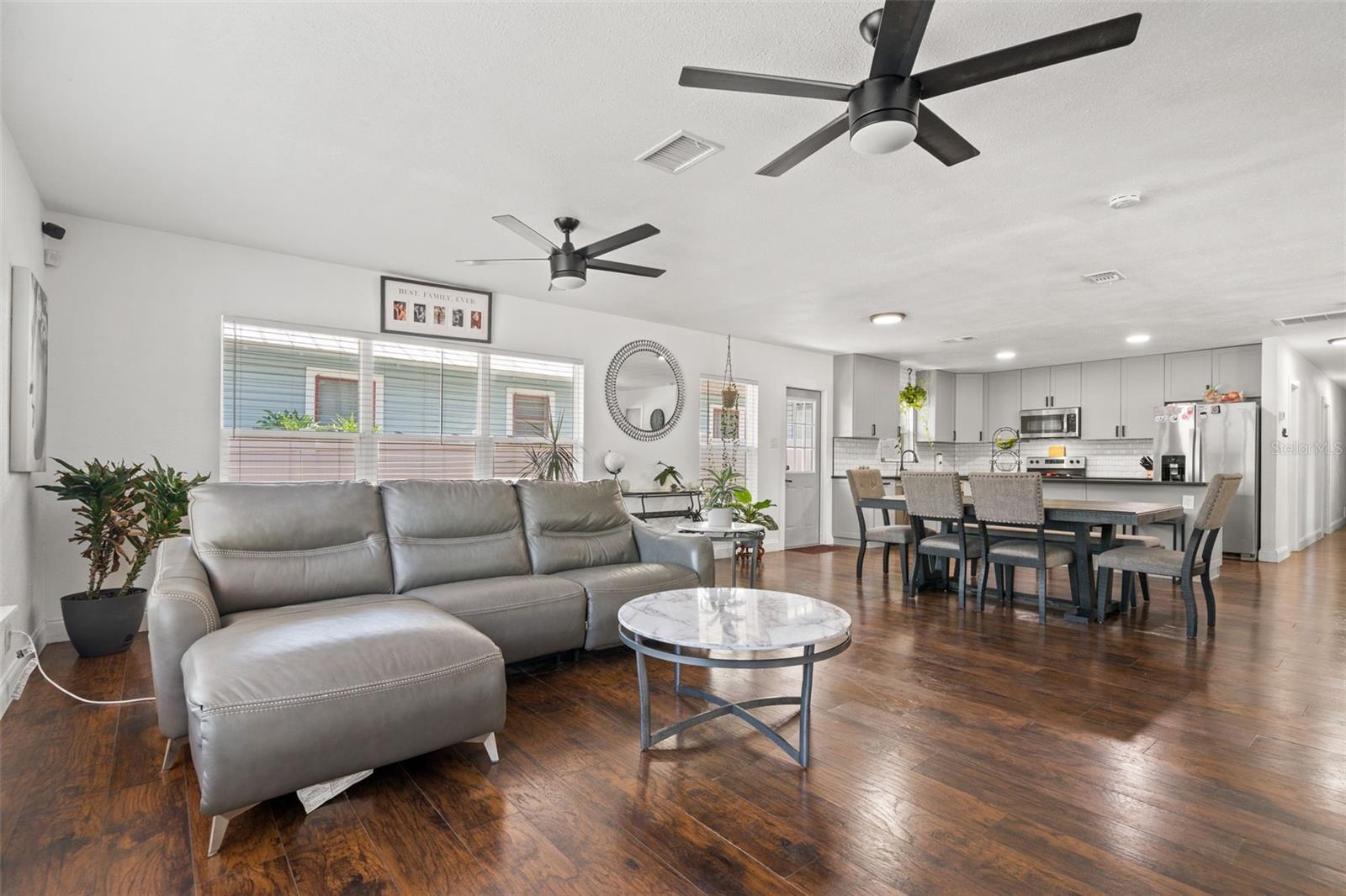 801 E HANLON ST, TAMPA, FL, 33604