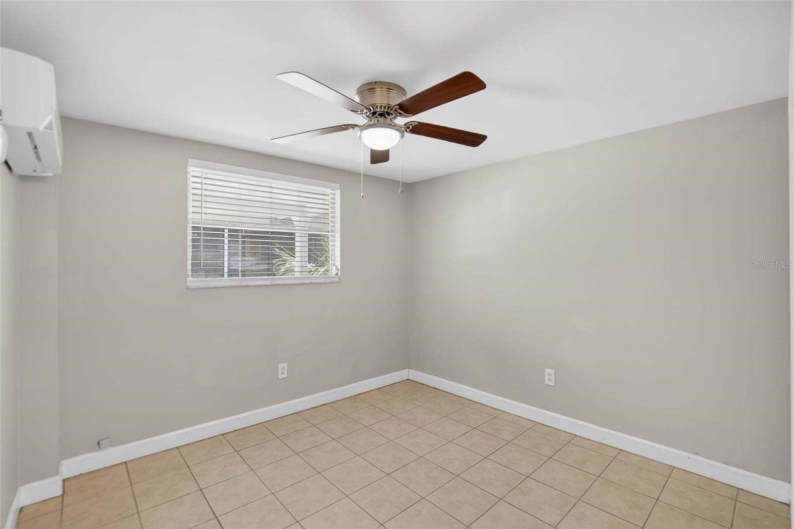 3301 W WOODLAWN AVE #2, TAMPA, FL, 33607