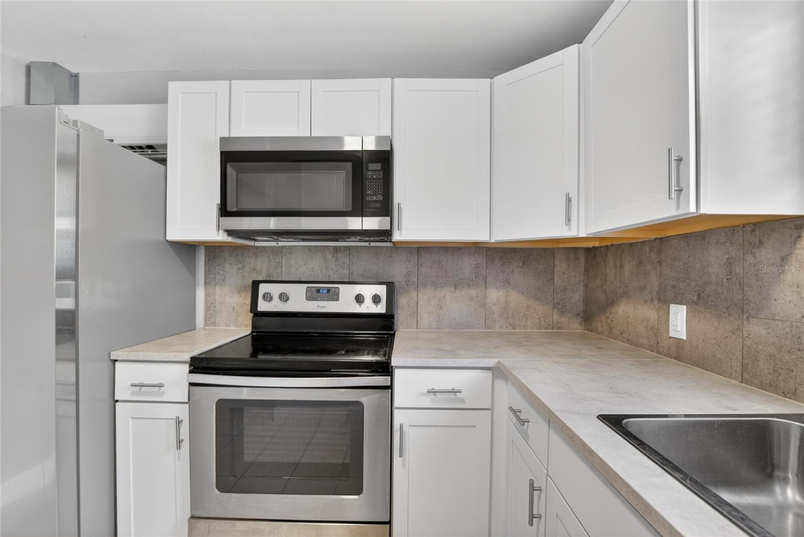3301 W WOODLAWN AVE #2, TAMPA, FL, 33607