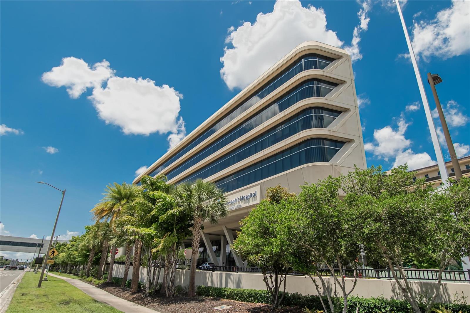 3301 W WOODLAWN AVE #2, TAMPA, FL, 33607