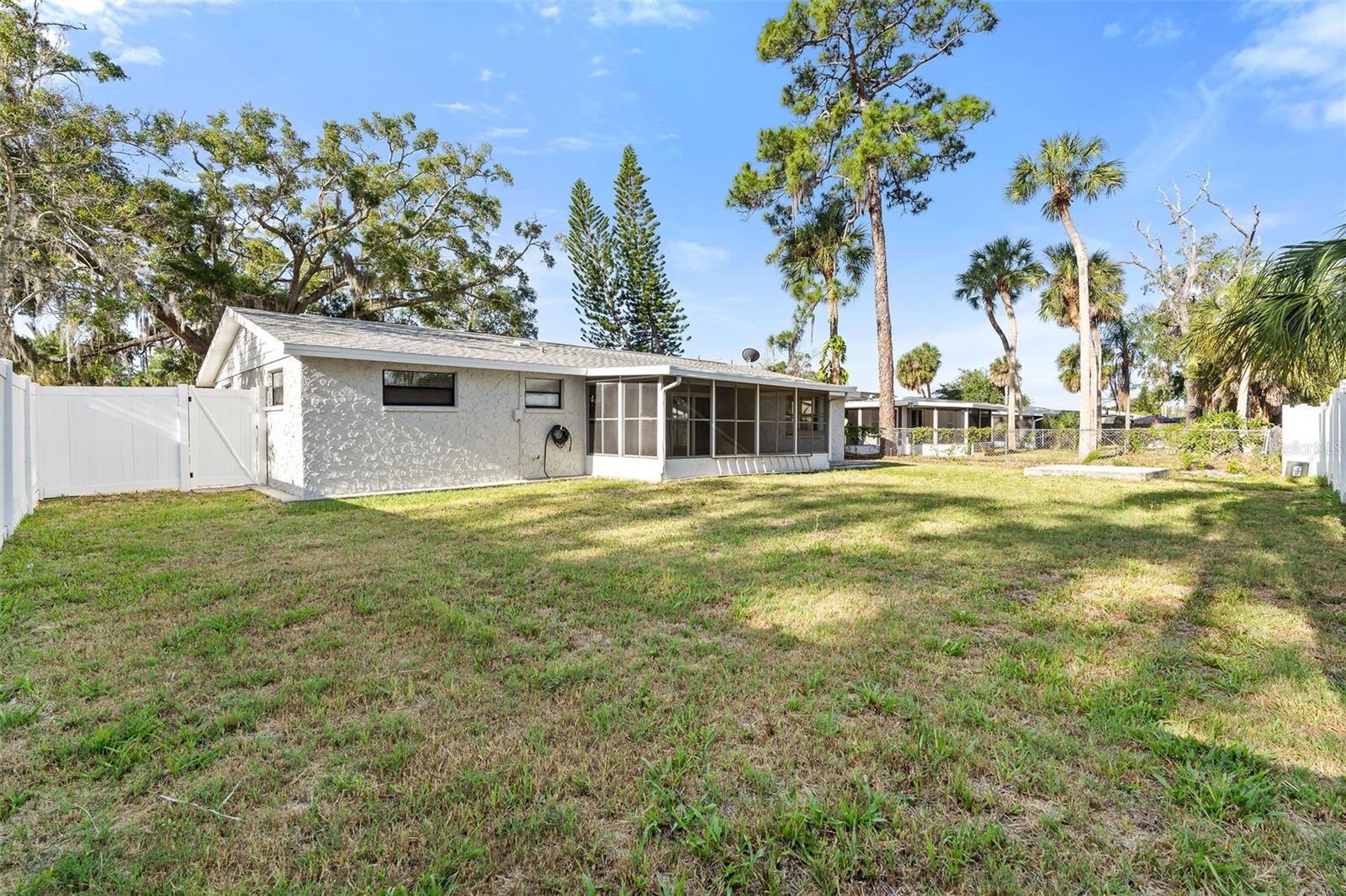 BAY PARK ESTATES, PORT RICHEY, FL, 34668