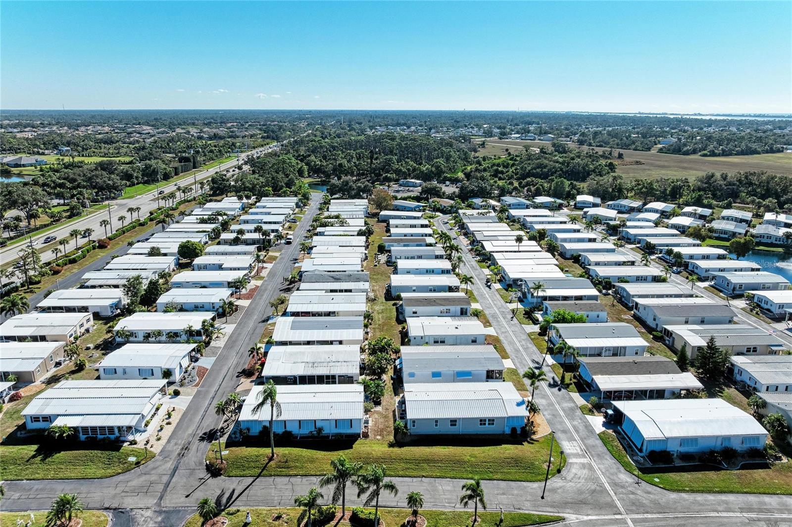 8 S BUENA VISTA AVE, ENGLEWOOD, FL, 34223