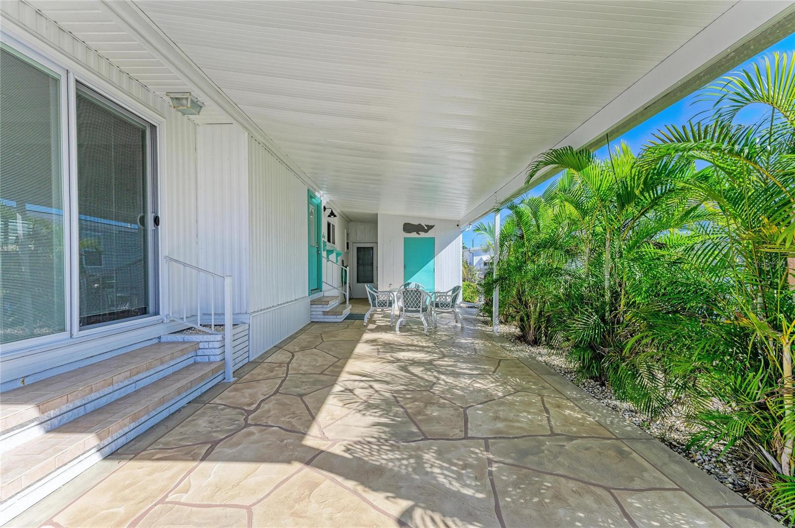 8 S BUENA VISTA AVE, ENGLEWOOD, FL, 34223