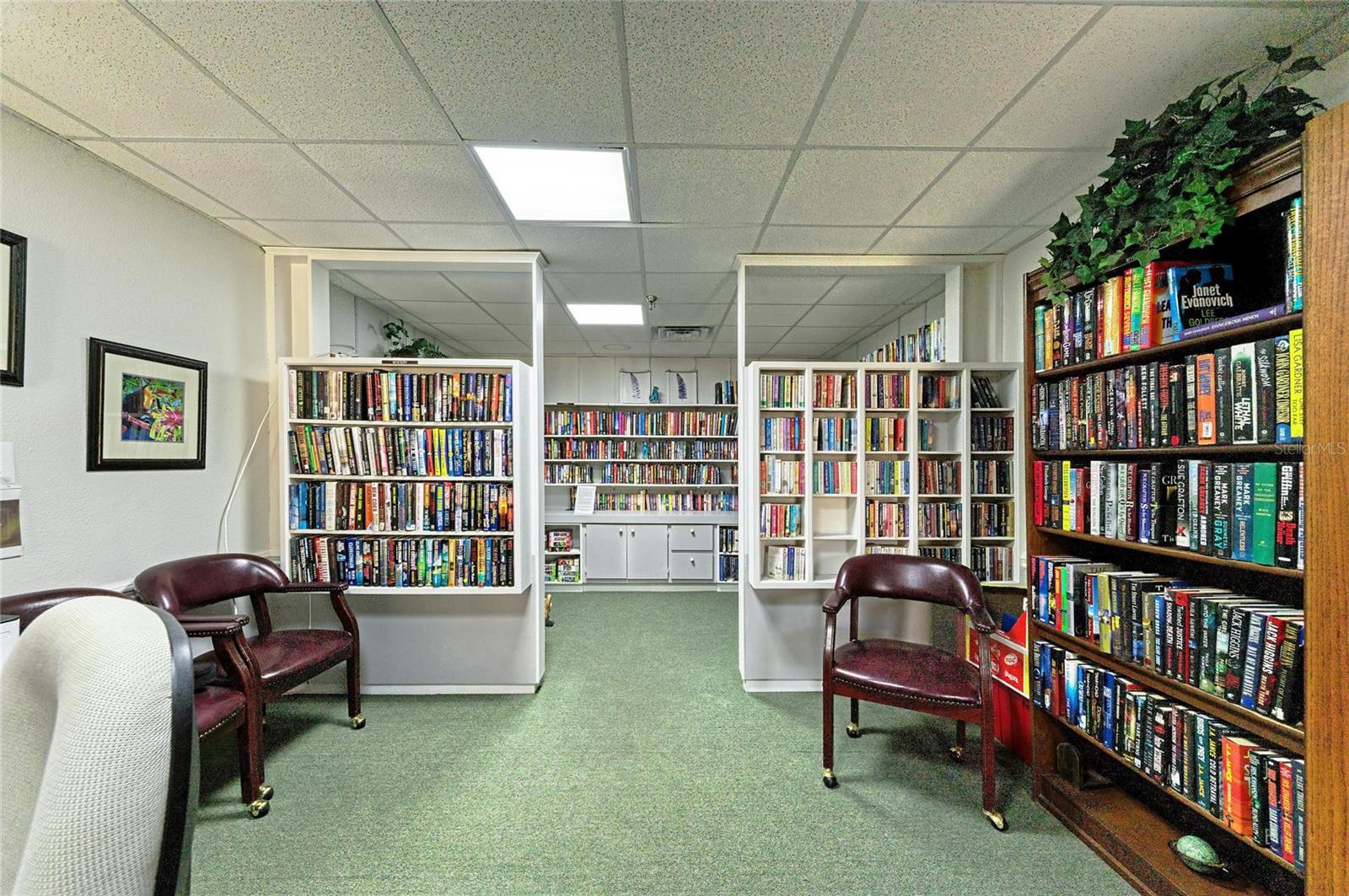 8 S BUENA VISTA AVE, ENGLEWOOD, FL, 34223